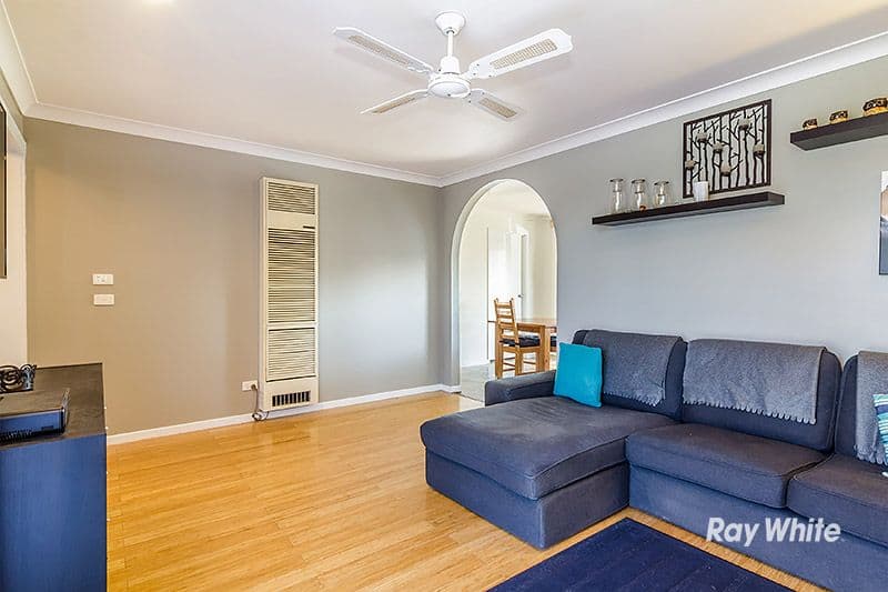 1 Caroline Crescent, Cranbourne West VIC 3977, Cranbourne West - Thumbnail 4