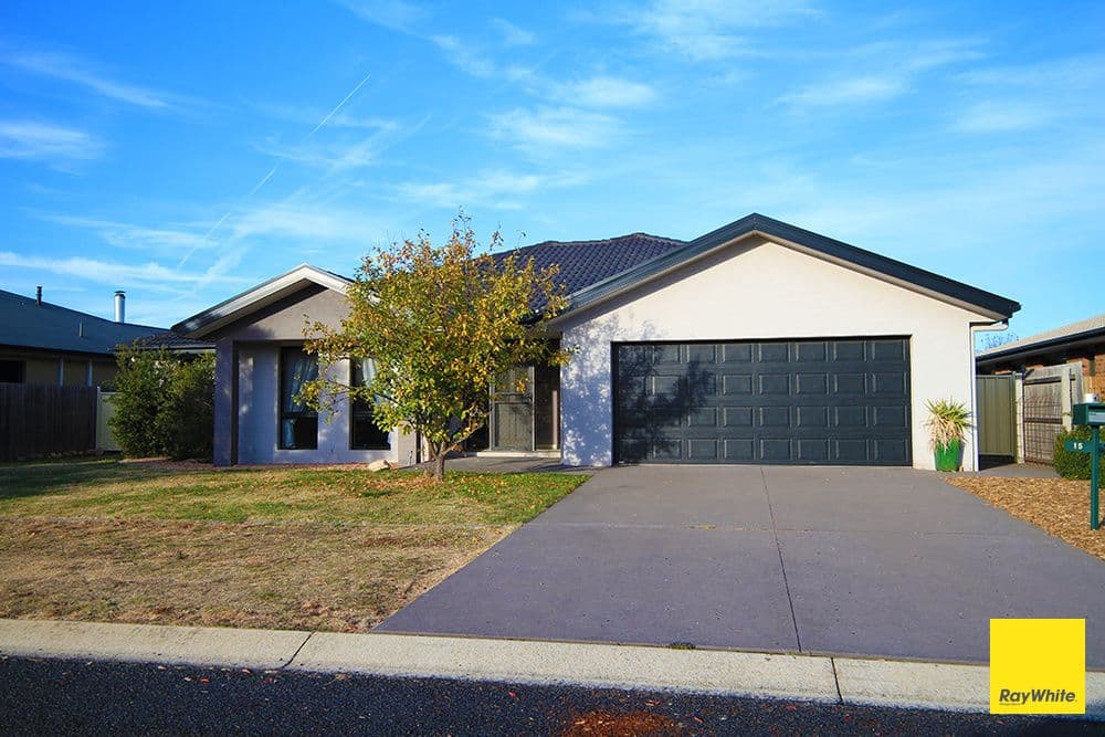 15 Scott Street, Bungendore - Image 1