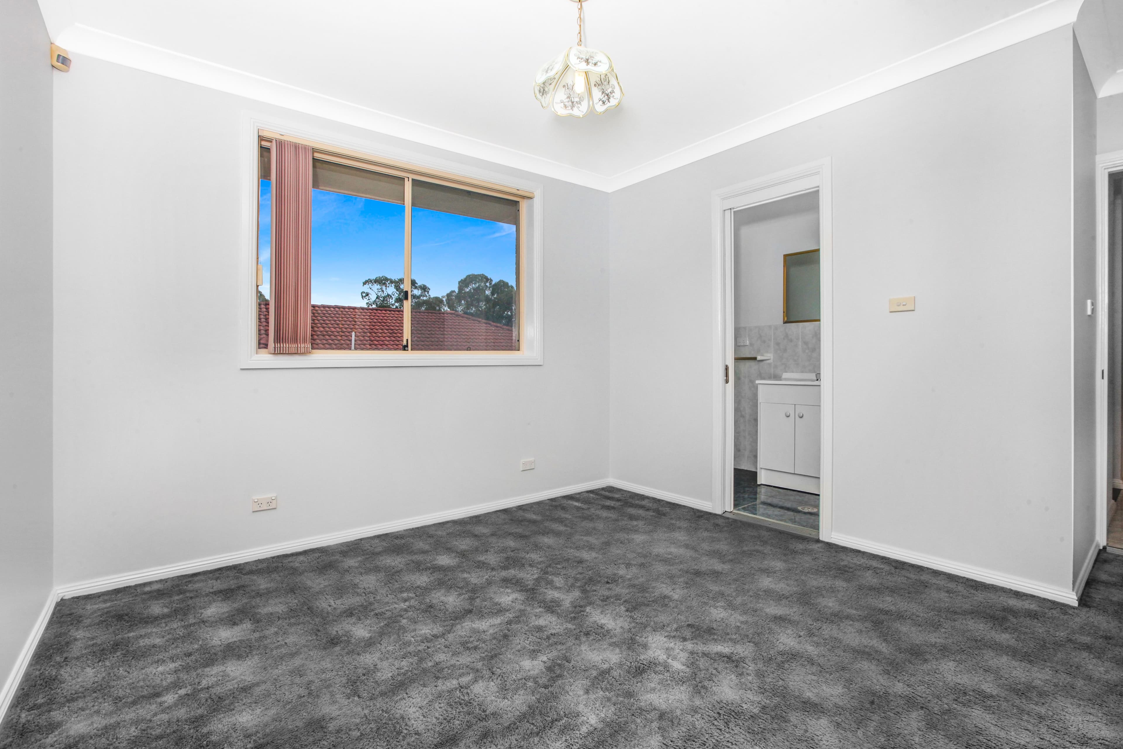 64 Quarry Road, Bossley Park - Thumbnail 5