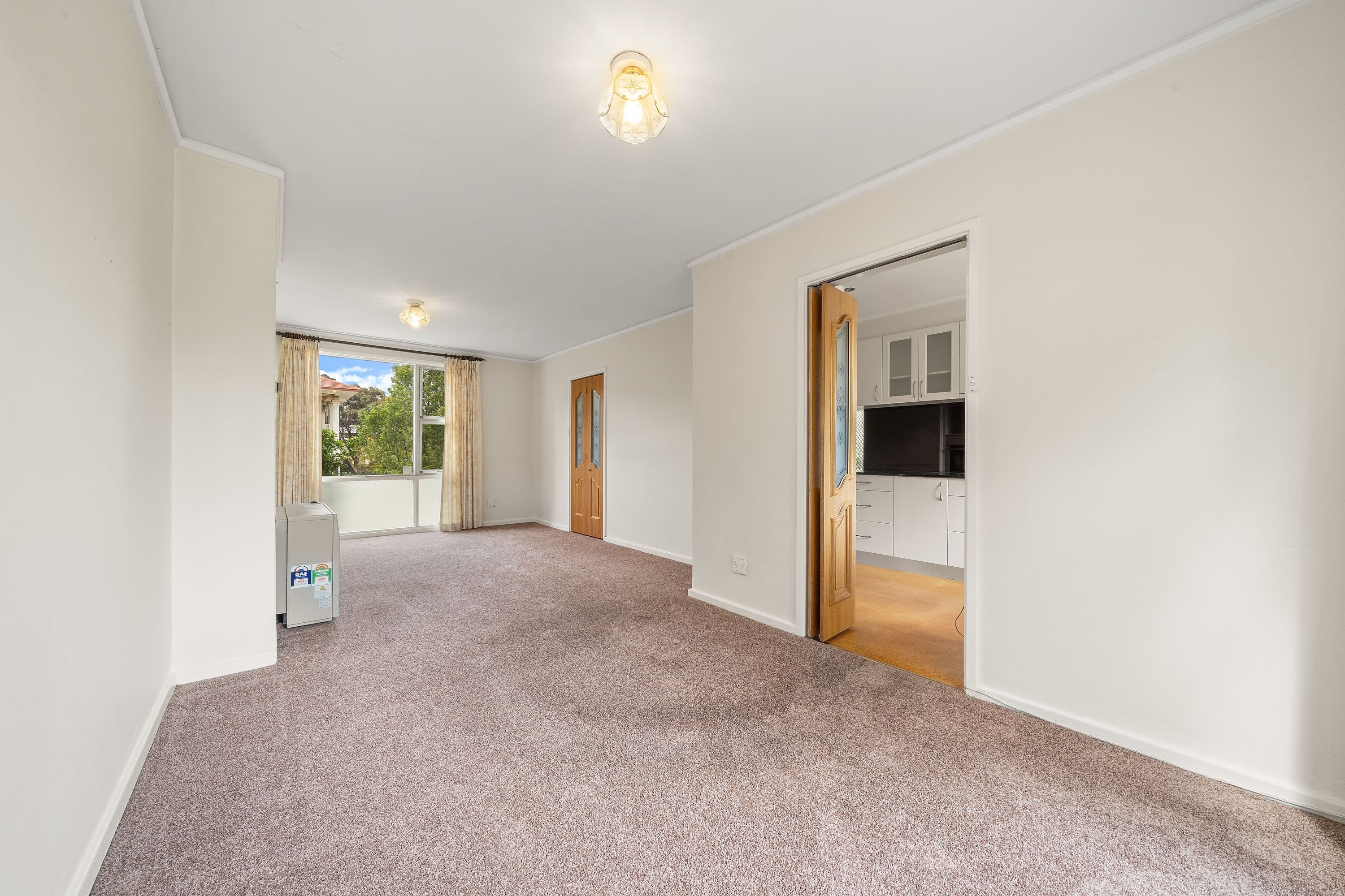 76 Hampton Circuit, Yarralumla ACT 2600, Yarralumla - Thumbnail 4