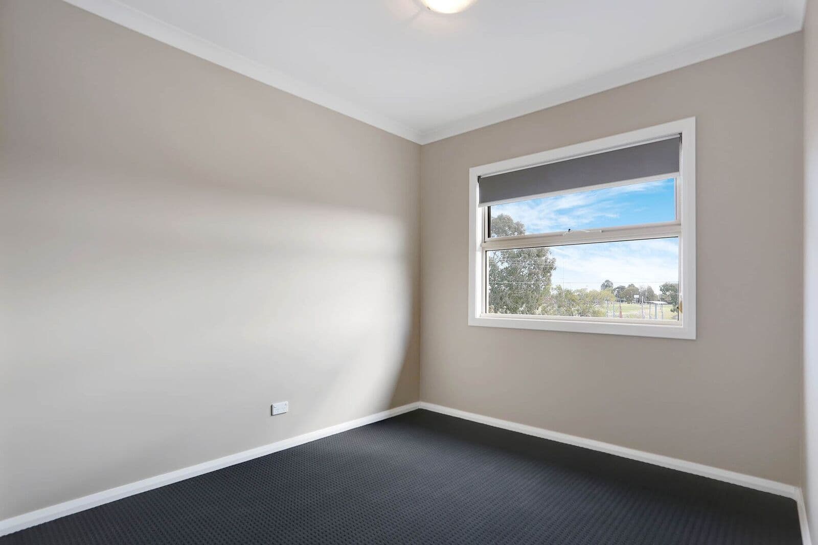 24 Lahinch Street, Broadmeadows VIC 3047, Broadmeadows - Thumbnail 4