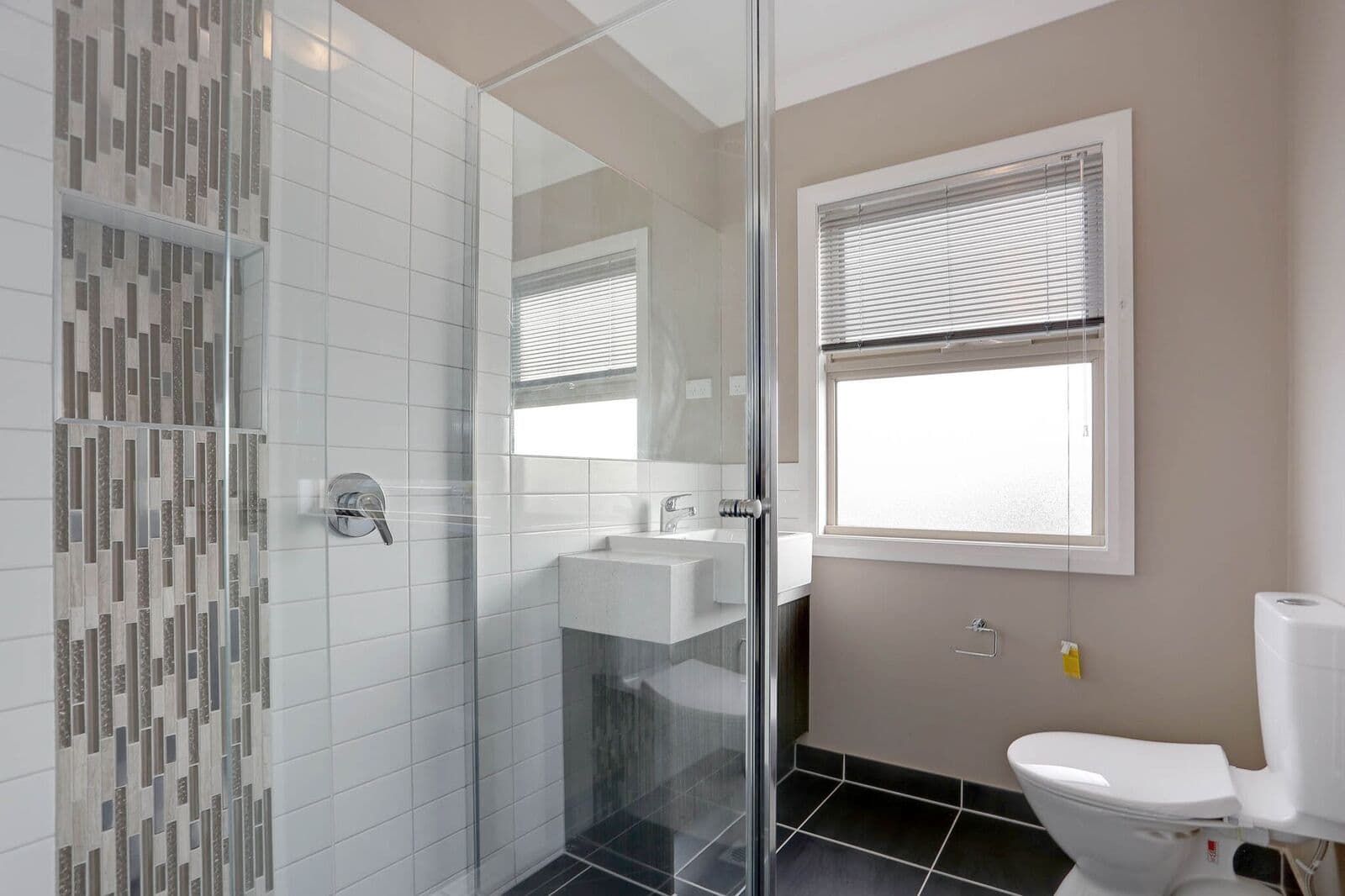 24 Lahinch Street, Broadmeadows VIC 3047, Broadmeadows - Thumbnail 5
