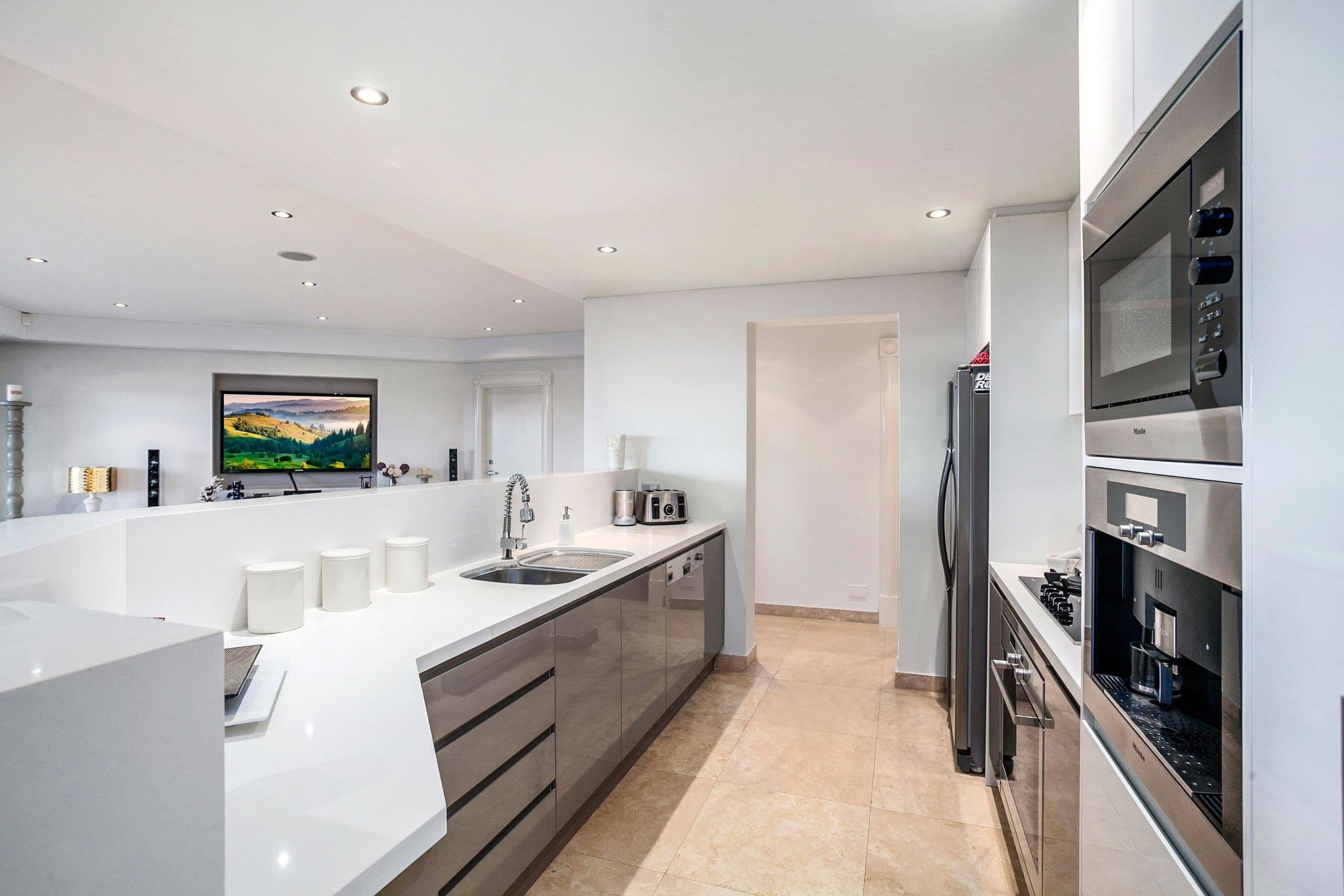 2 Surf Road, Shellharbour NSW 2529, Shellharbour - Thumbnail 2