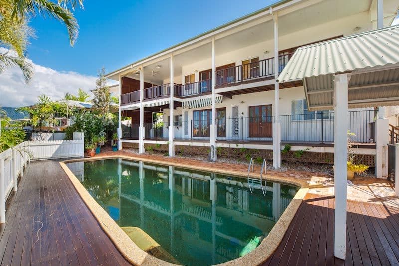 4 Woodmont Place, MOOROOBOOL QLD 4870, Mooroobool - Thumbnail 3