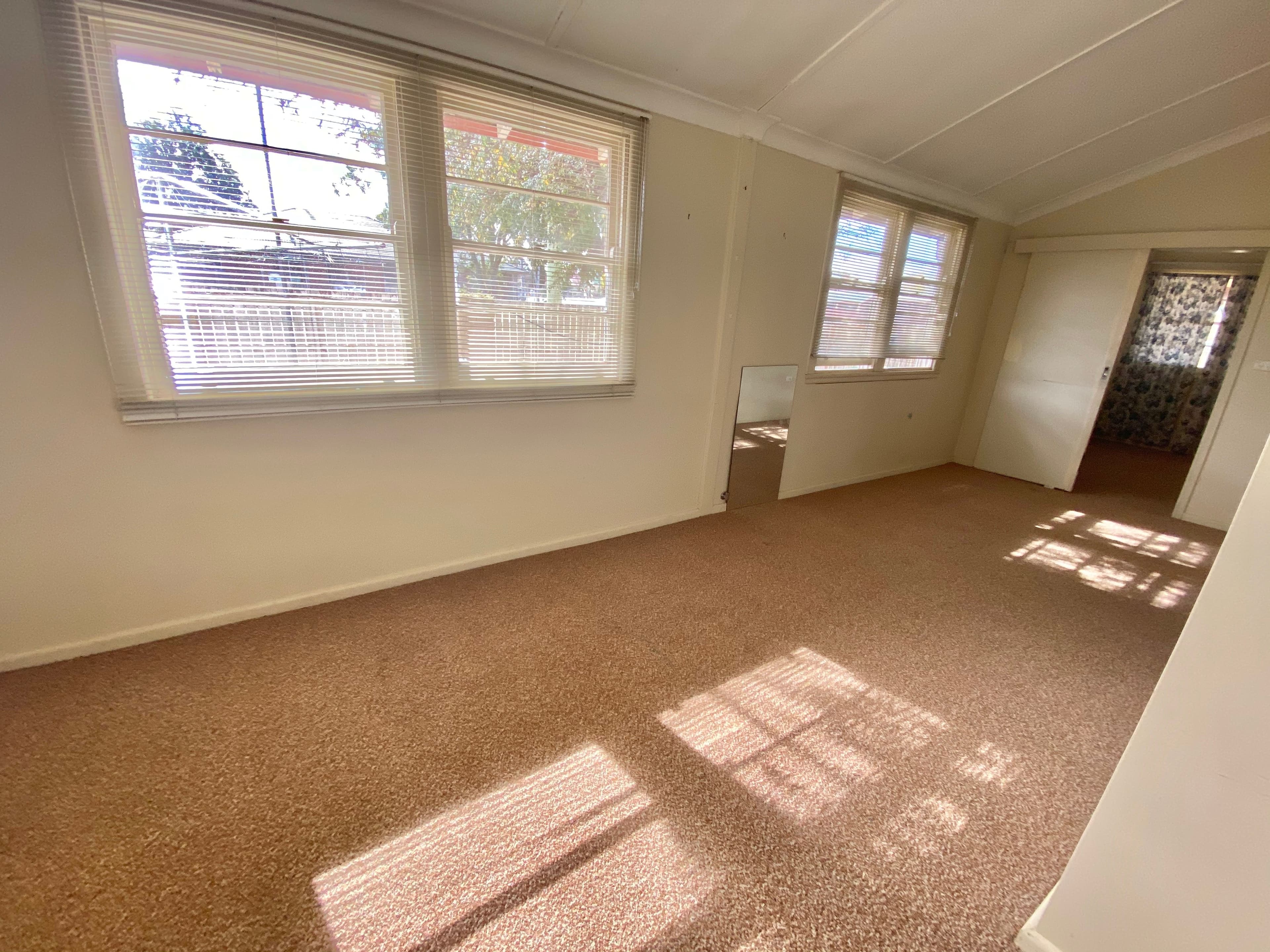 8 Battye Street, Forbes NSW 2871, Forbes - Thumbnail 5