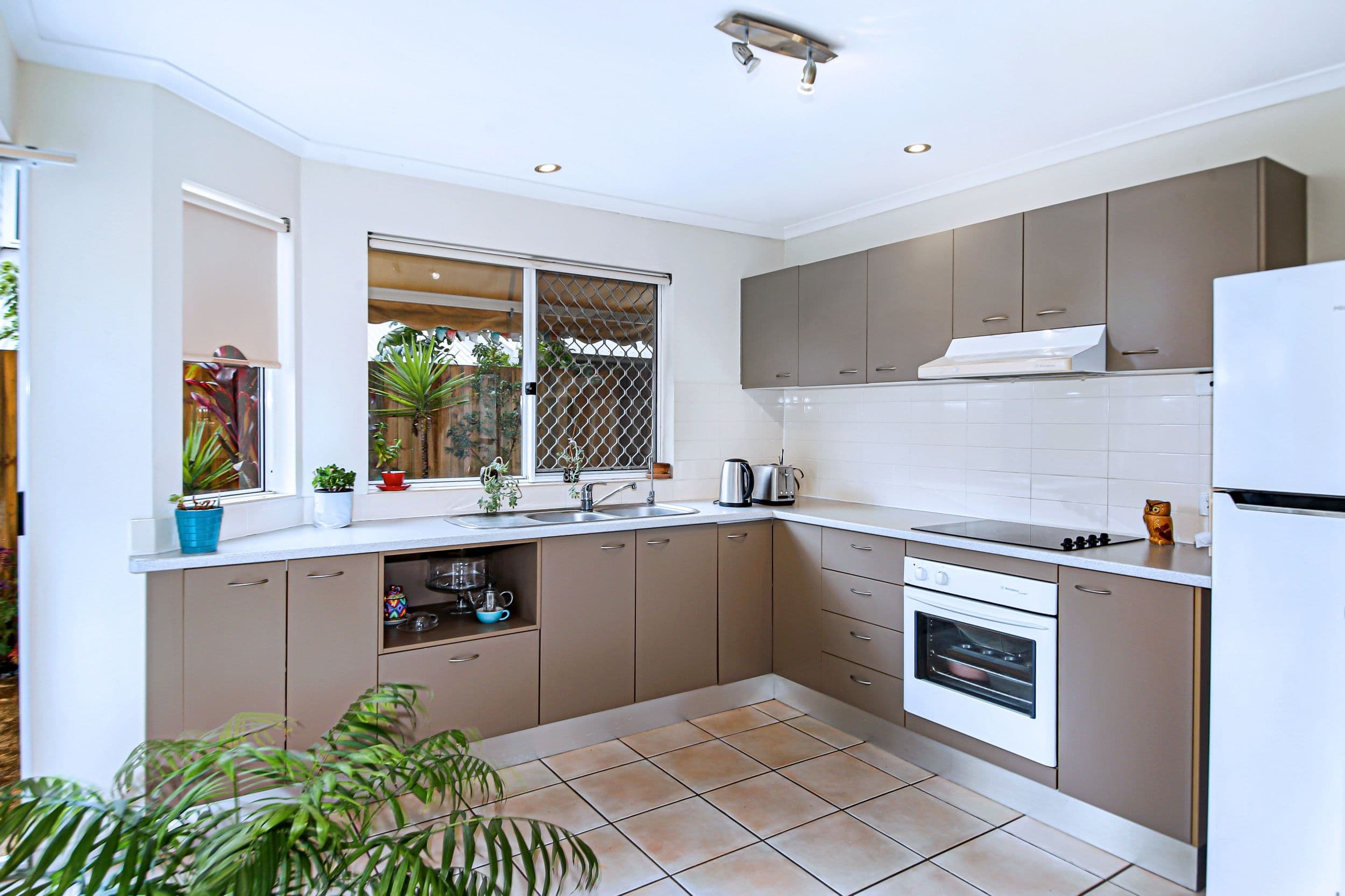 10 Garnet Street, Cooroy QLD 4563, Cooroy - Thumbnail 3