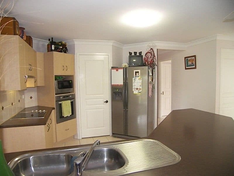 5 Cypress Avenue, NORMAN GARDENS QLD 4701, Norman Gardens - Thumbnail 5
