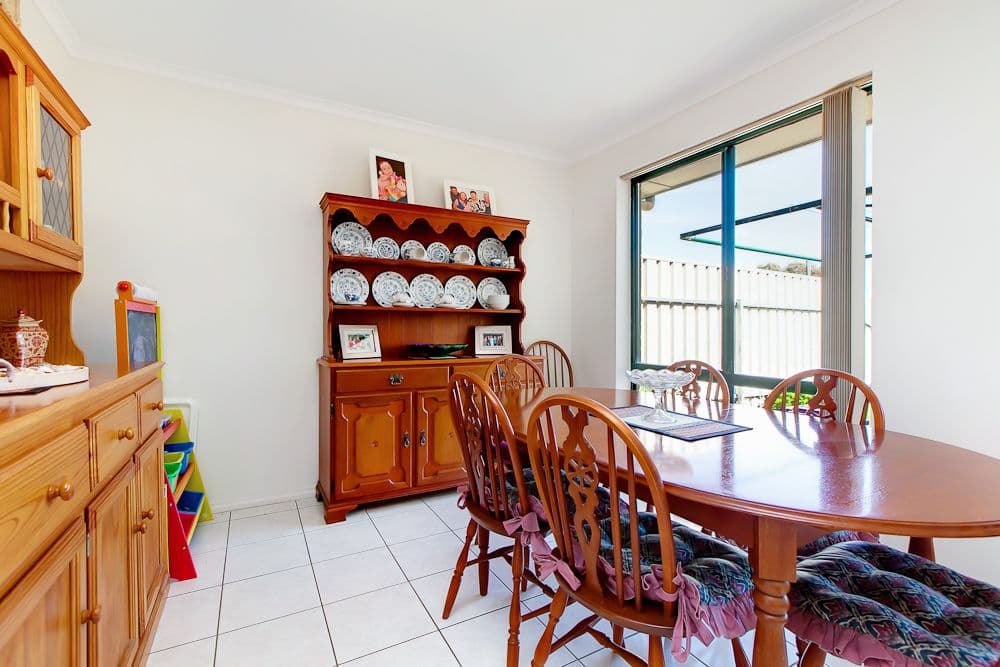 1-5 Englewood Close, SEAFORD RISE SA 5169, Seaford Rise - Thumbnail 3