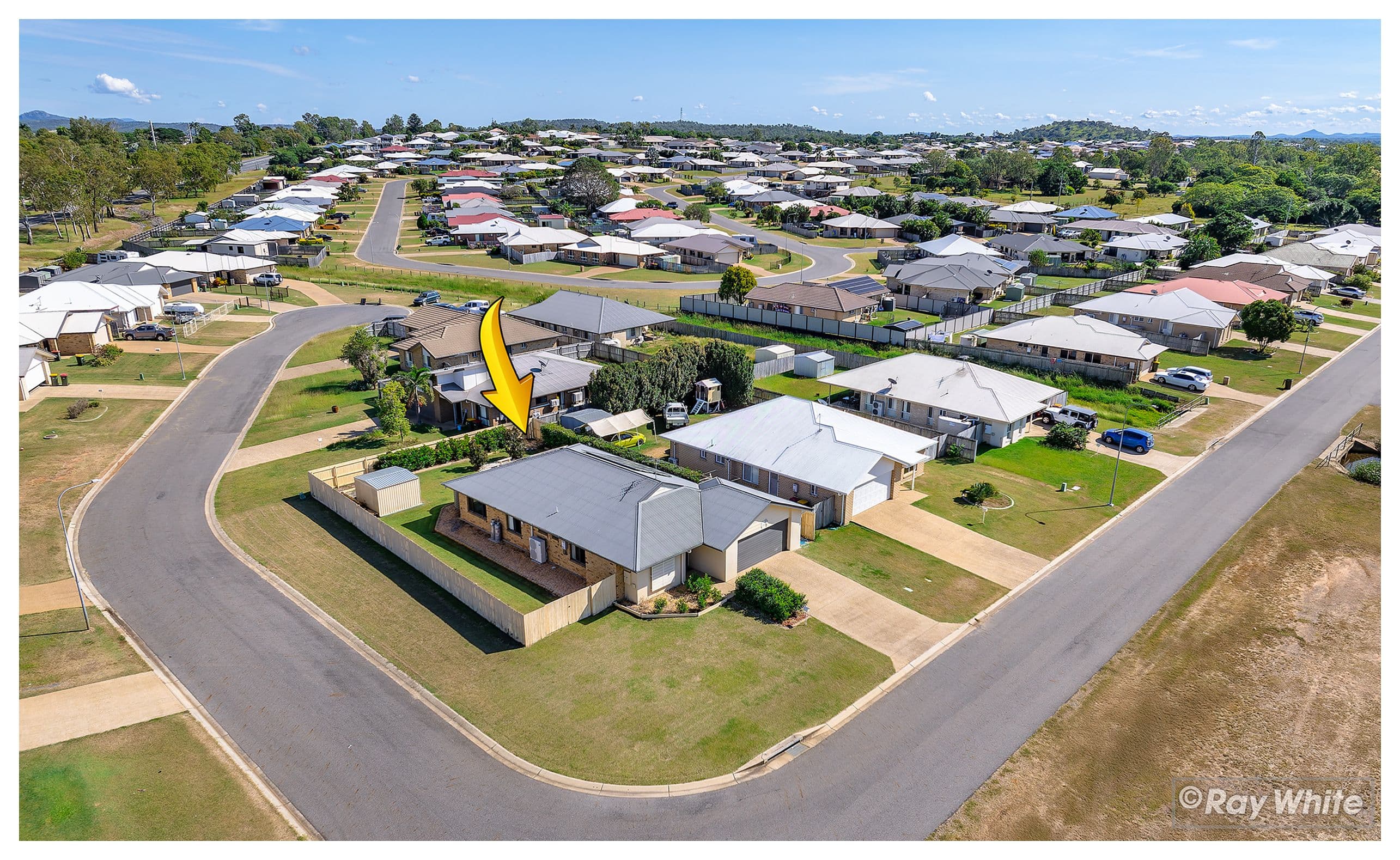 61 Victoria Street, Gracemere QLD 4702, Gracemere - Thumbnail 2