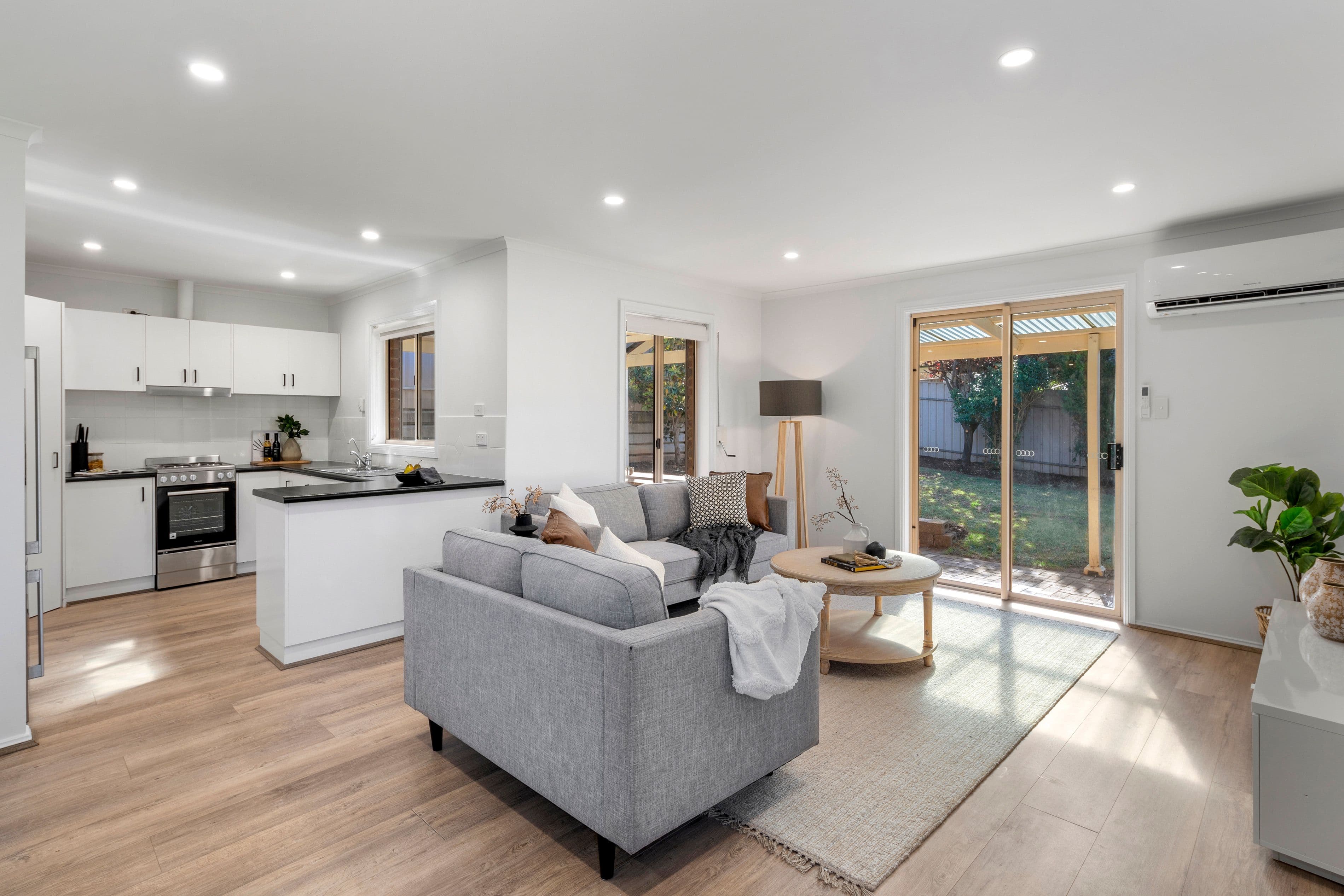 19 Lake Miranda Court, Greenwith SA 5125, Greenwith - Thumbnail 4