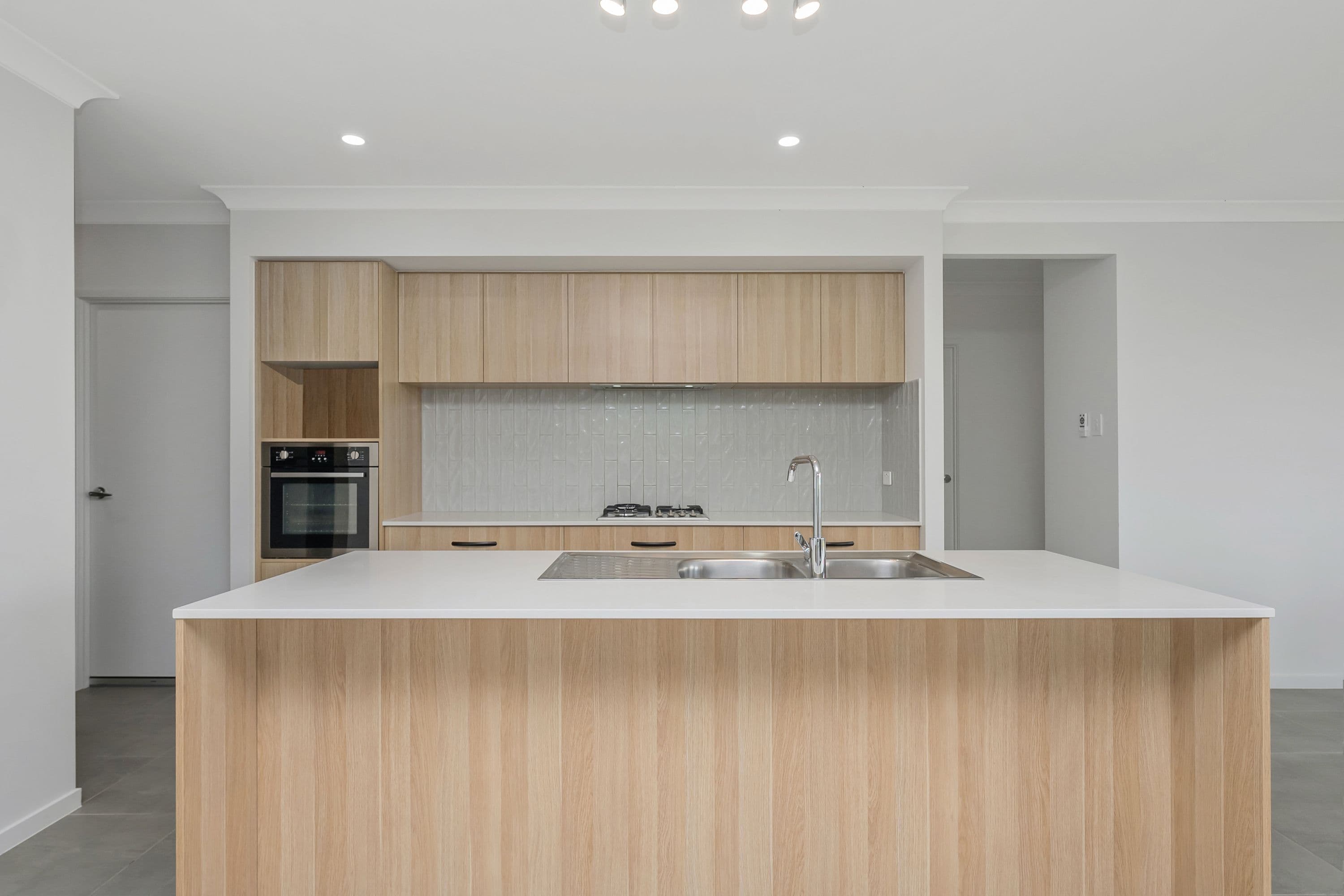 75 Sunhaven Boulevard, Burdell QLD 4818, Burdell - Thumbnail 4