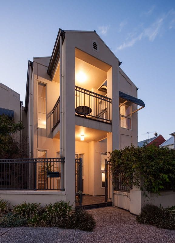 18 Yates Street, MAWSON LAKES SA 5095, Mawson Lakes - Image 1