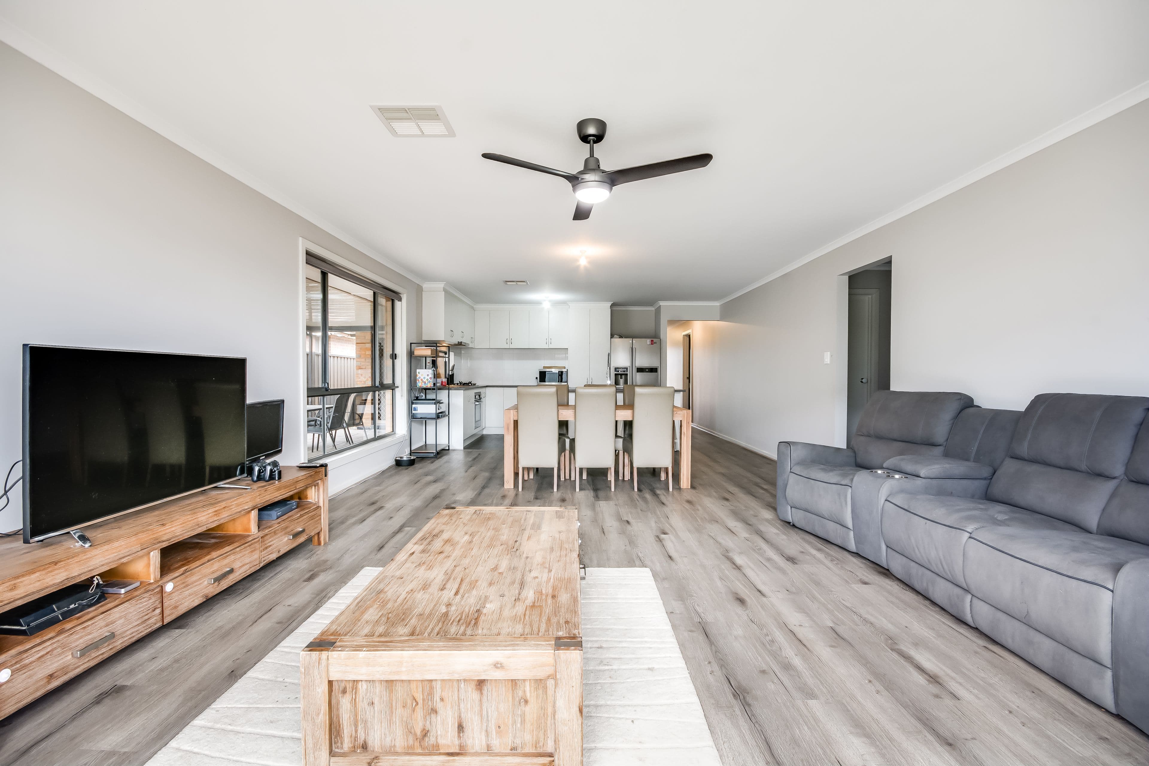 196 Petherton Road, Andrews Farm SA 5114, Andrews Farm - Thumbnail 5