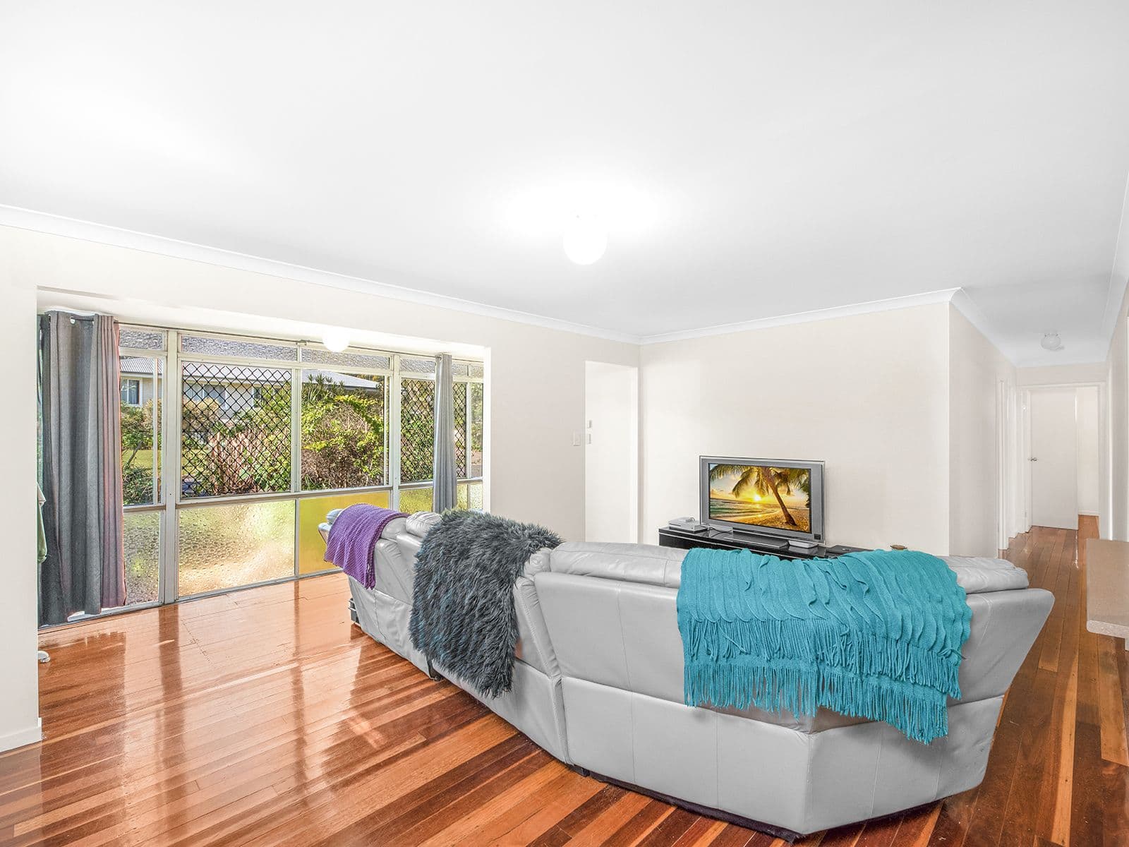 24 Tarcoola Street, East Ipswich QLD 4305, East Ipswich - Thumbnail 3