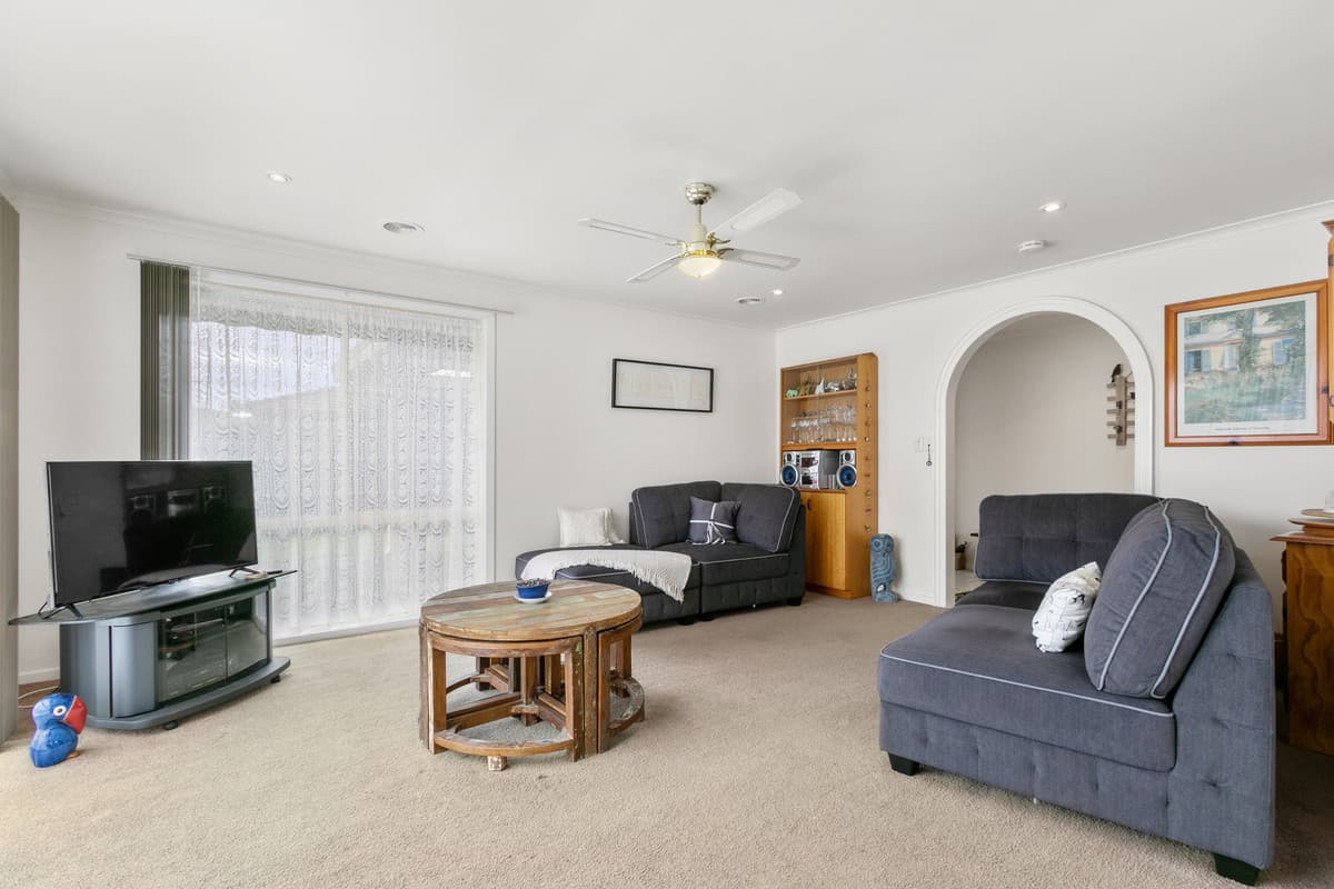 11 Spring Court, Morwell VIC 3840, Morwell - Thumbnail 3