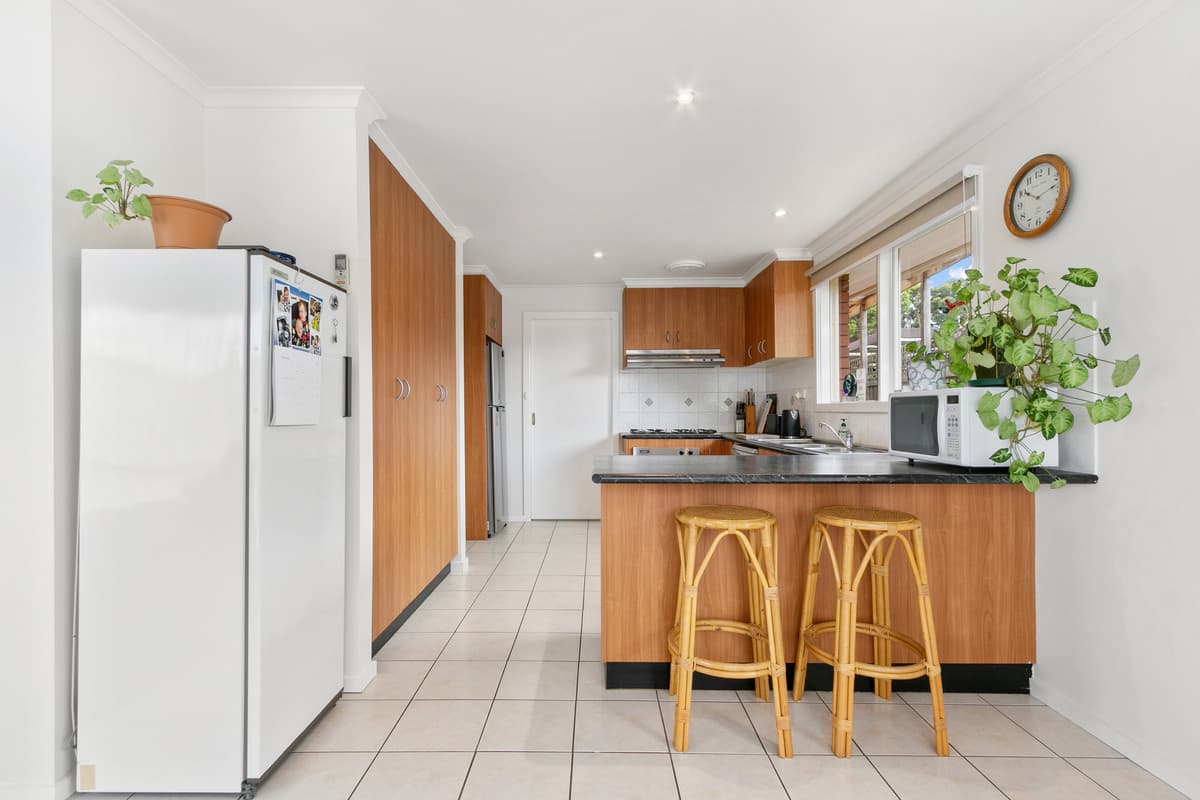 11 Spring Court, Morwell VIC 3840, Morwell - Thumbnail 5