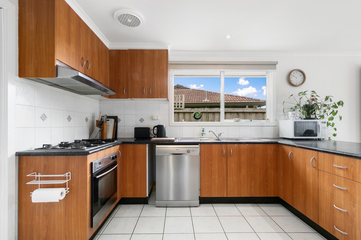11 Spring Court, Morwell VIC 3840, Morwell - Thumbnail 6