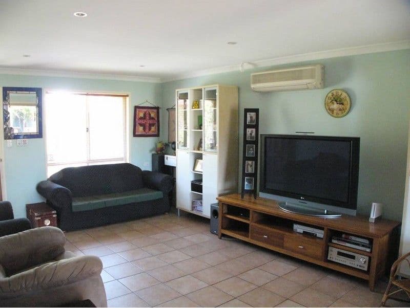 19 Macleay Crescent, TINGALPA QLD 4173, Tingalpa - Thumbnail 2