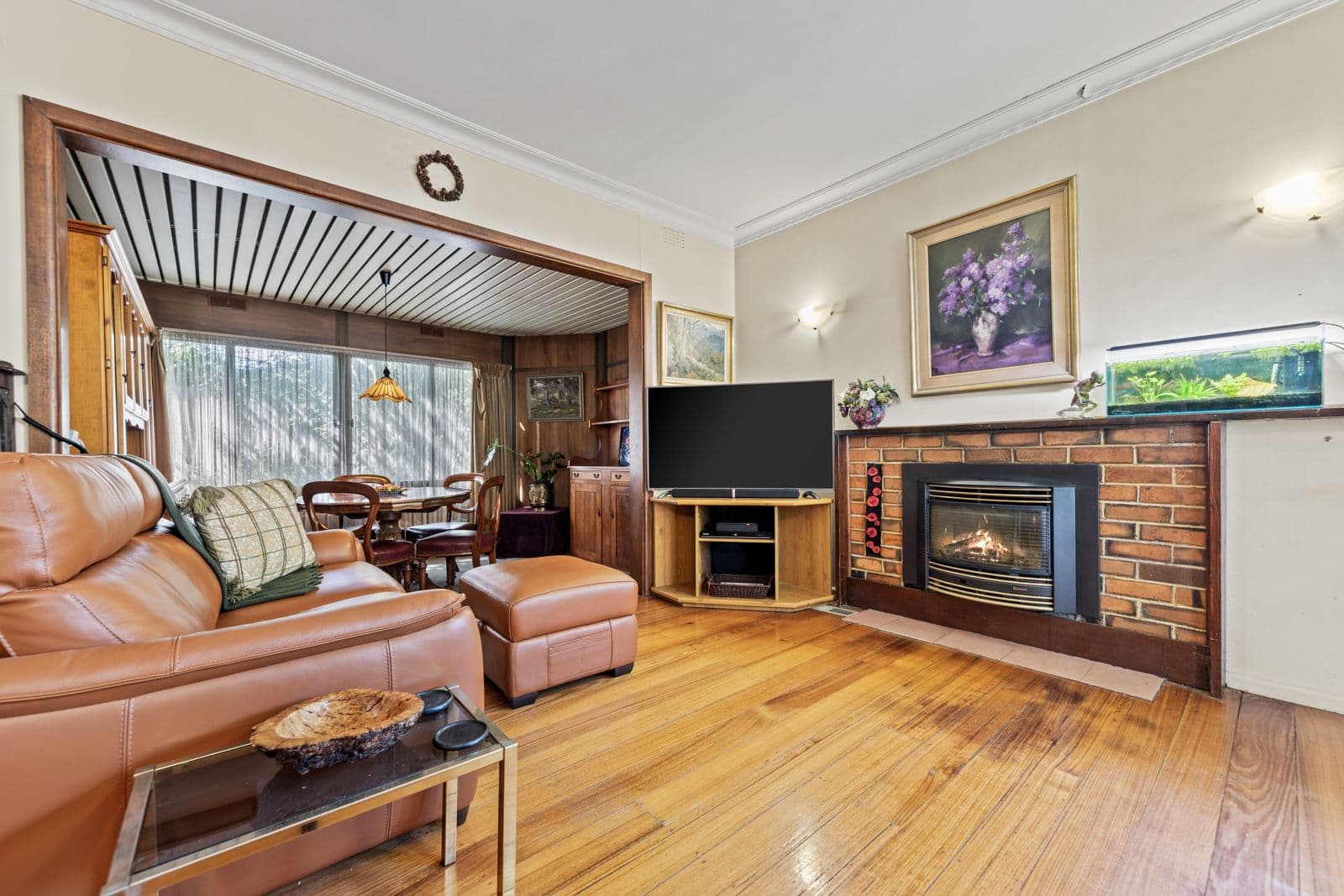 11 Winton Street, Burwood VIC 3125, Burwood - Thumbnail 2