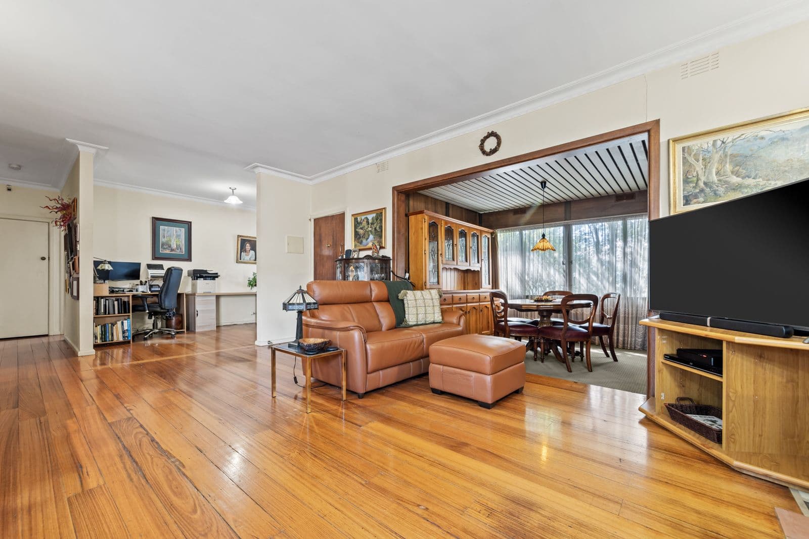 11 Winton Street, Burwood VIC 3125, Burwood - Thumbnail 3