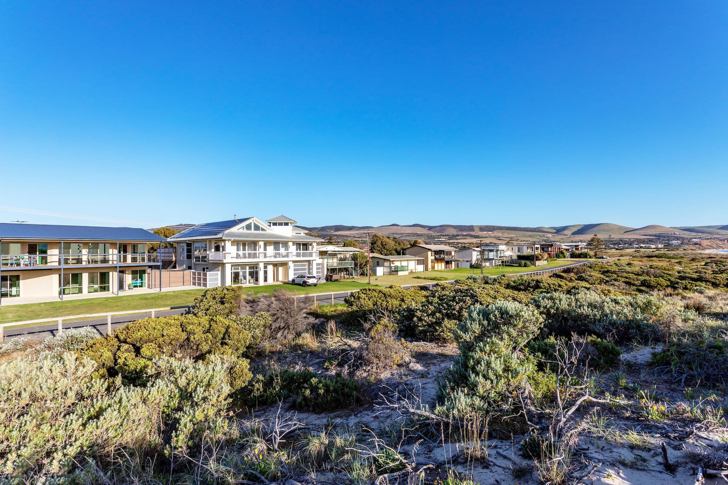 12 Church Avenue, Taylors Hill - Thumbnail 3