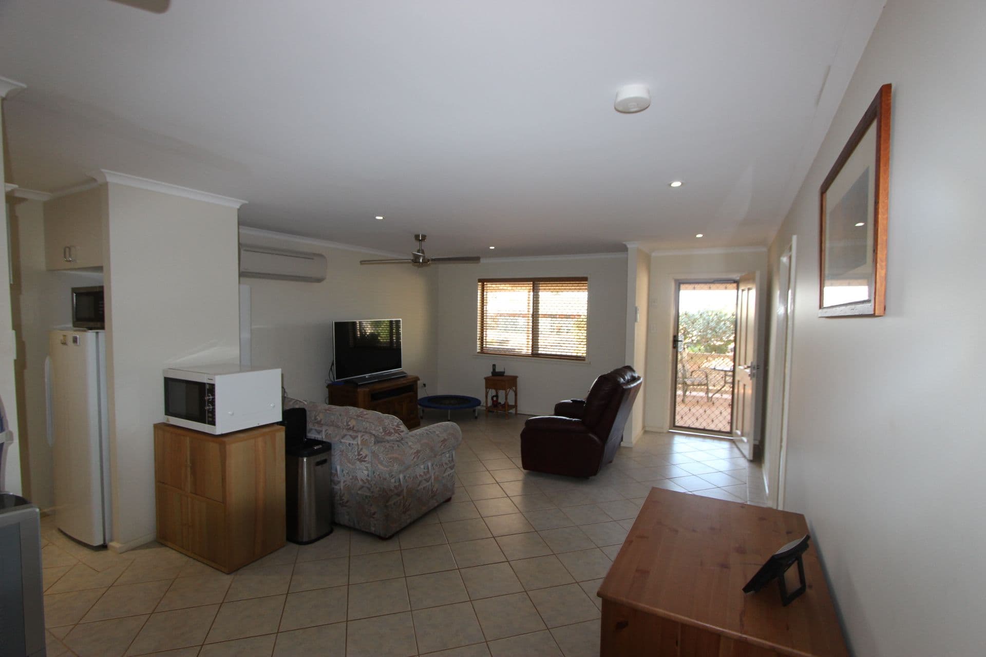 8E Goodwyn Close, Millars Well WA 6714, Millars Well - Thumbnail 2
