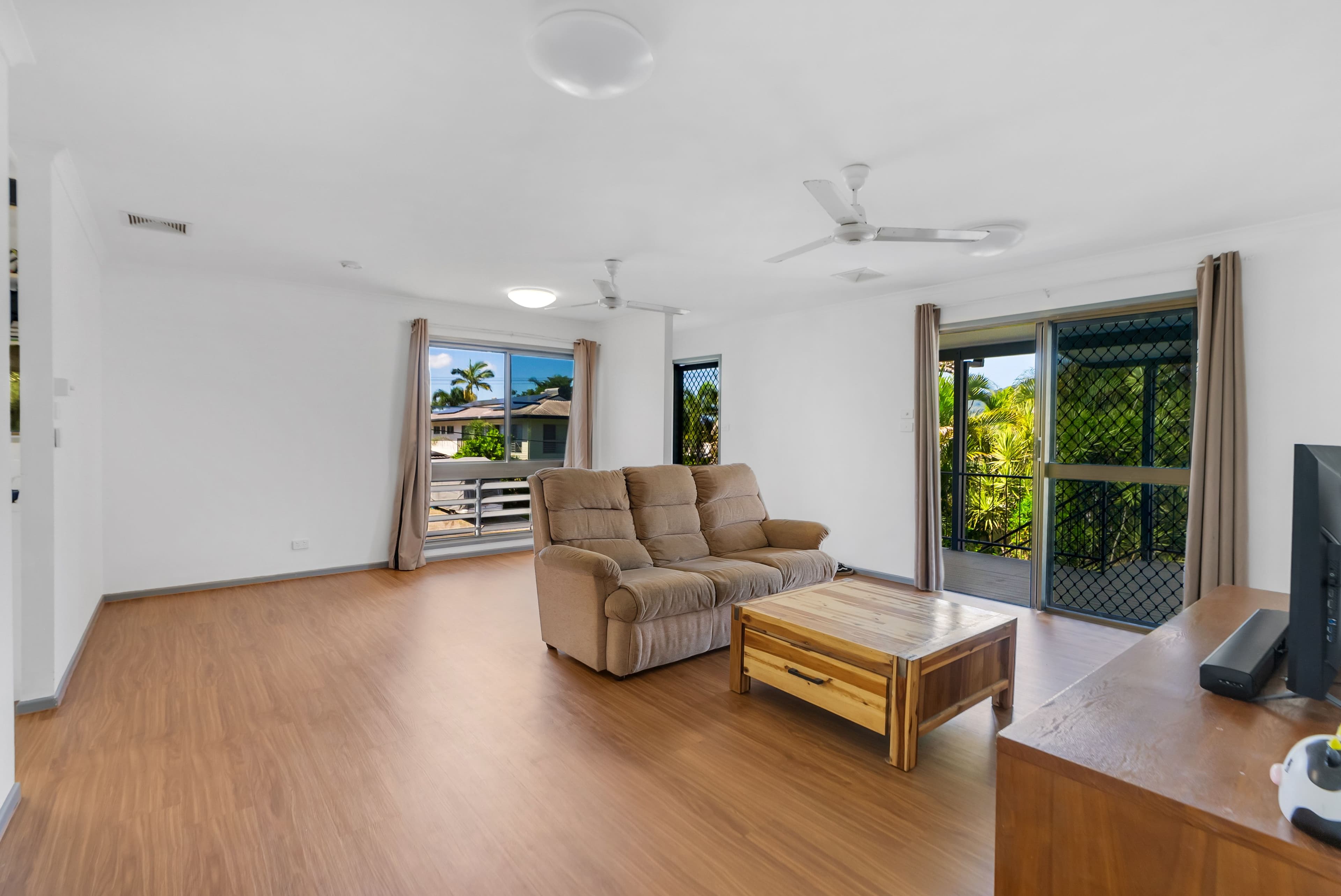 32 Debbie Street, Trinity Park QLD 4879, Trinity Park - Thumbnail 5