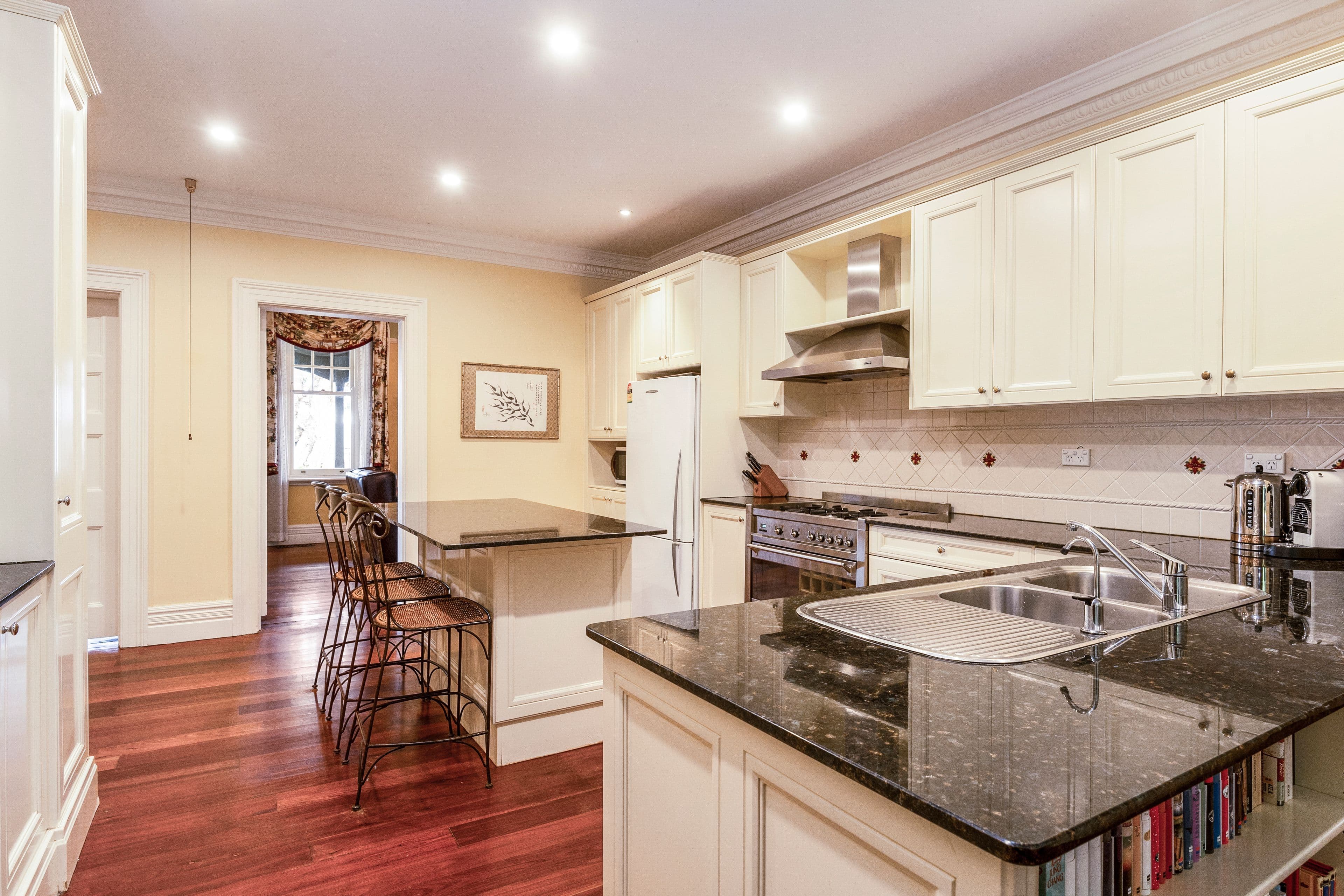 6 Baden Road, Neutral Bay NSW 2089, Neutral Bay - Thumbnail 4