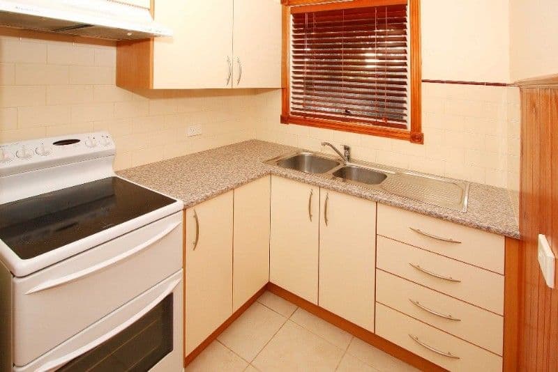 20 Sharpe Street, RESERVOIR VIC 3073, Reservoir - Thumbnail 3