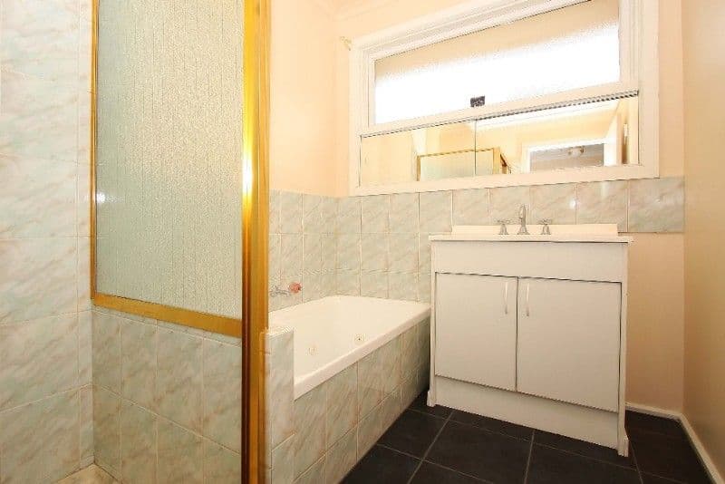 20 Sharpe Street, RESERVOIR VIC 3073, Reservoir - Thumbnail 5