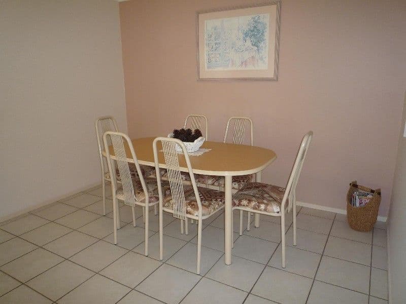34 Marble Arch Place, ARUNDEL QLD 4214, Arundel - Thumbnail 4