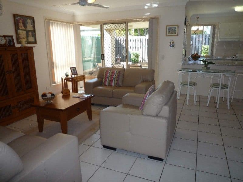 34 Marble Arch Place, ARUNDEL QLD 4214, Arundel - Thumbnail 6