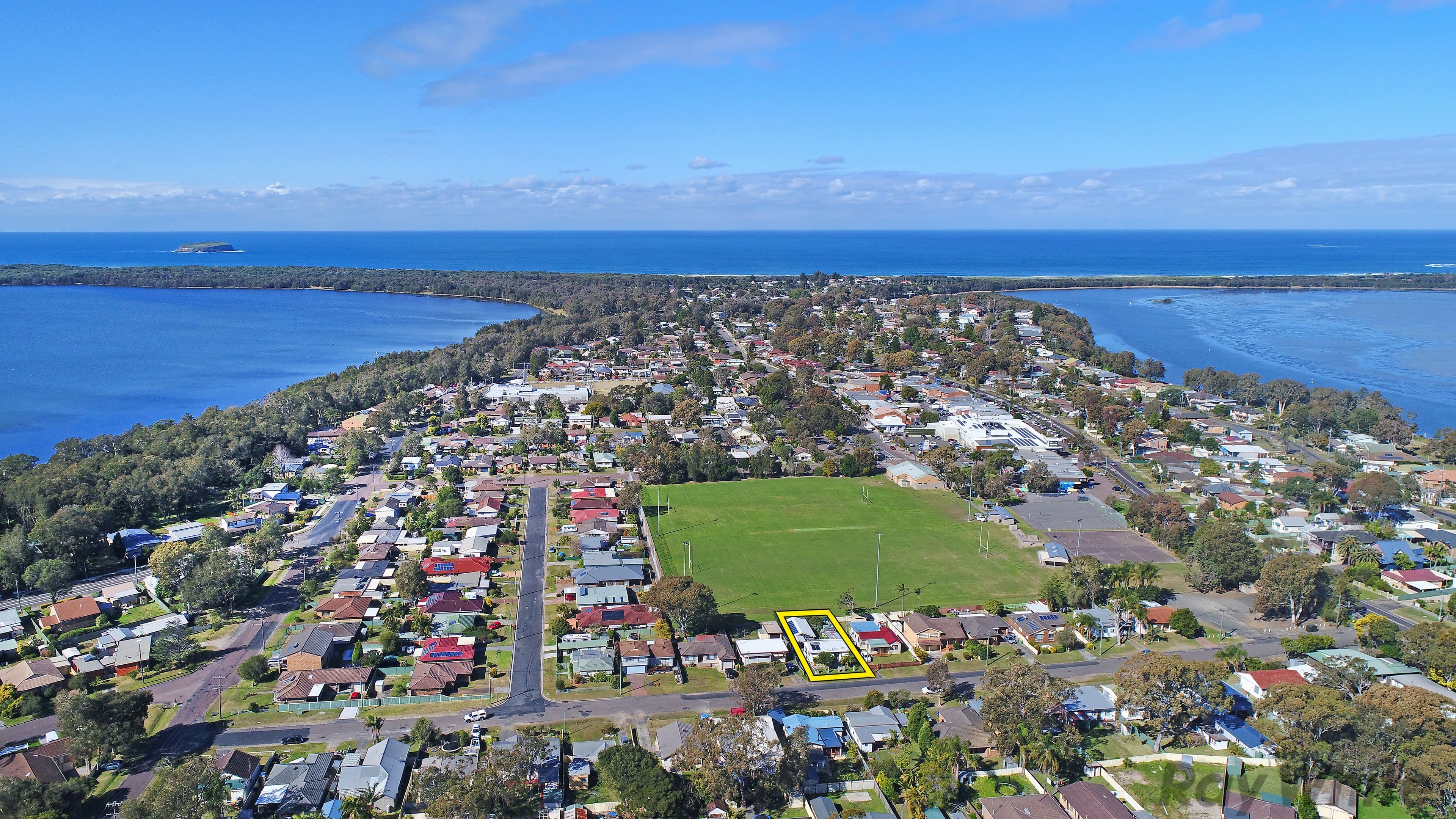 8 Kalani Street, Budgewoi - Thumbnail 2