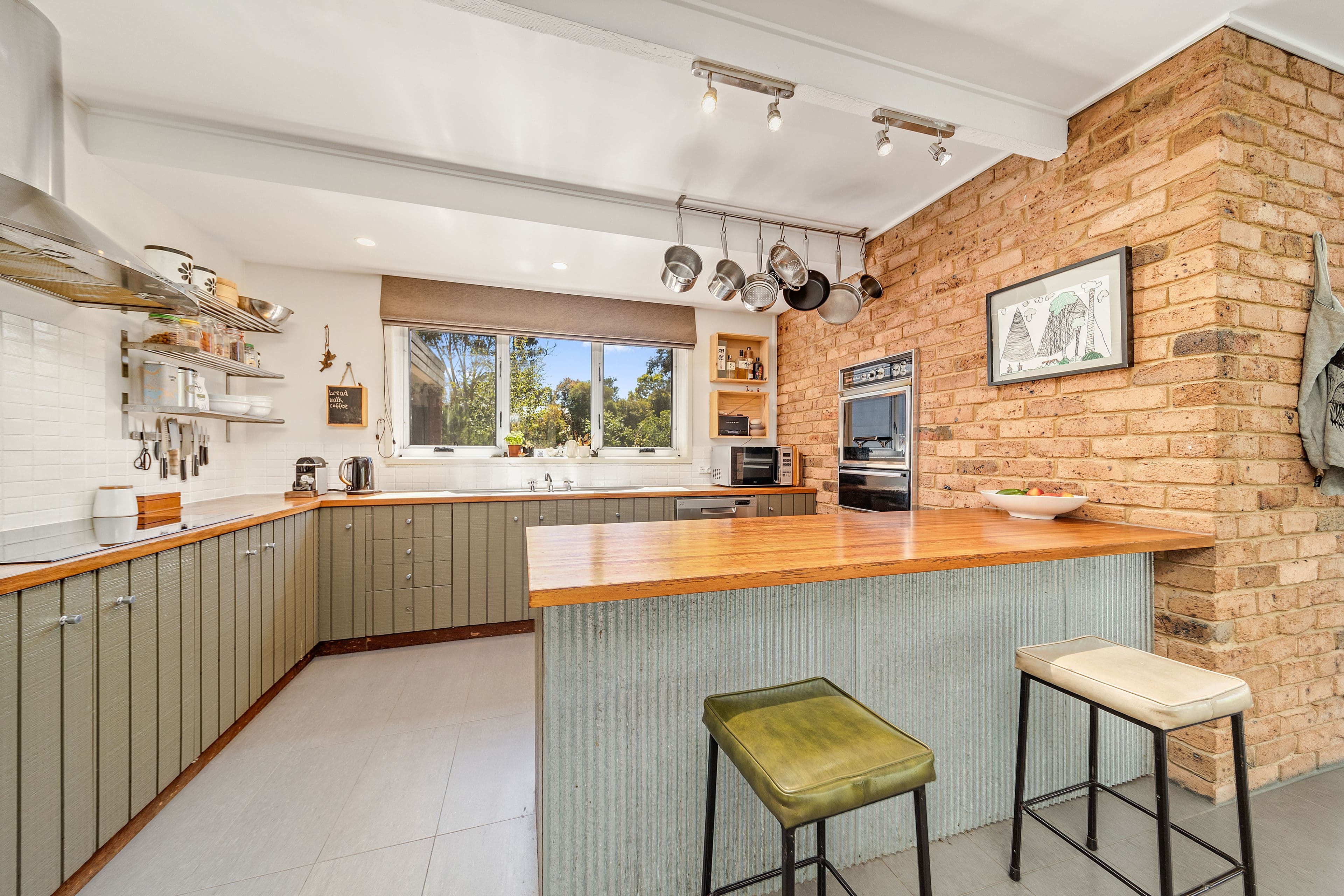 19 Khull Crescent, Kambah ACT 2902, Kambah - Thumbnail 8