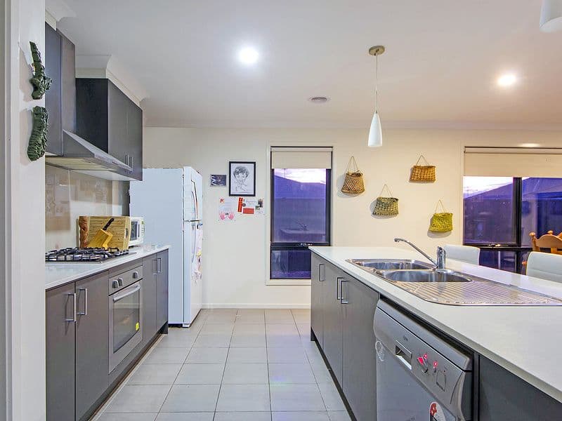 4 Kirrama Street, Tarneit VIC 3029, Tarneit - Thumbnail 4