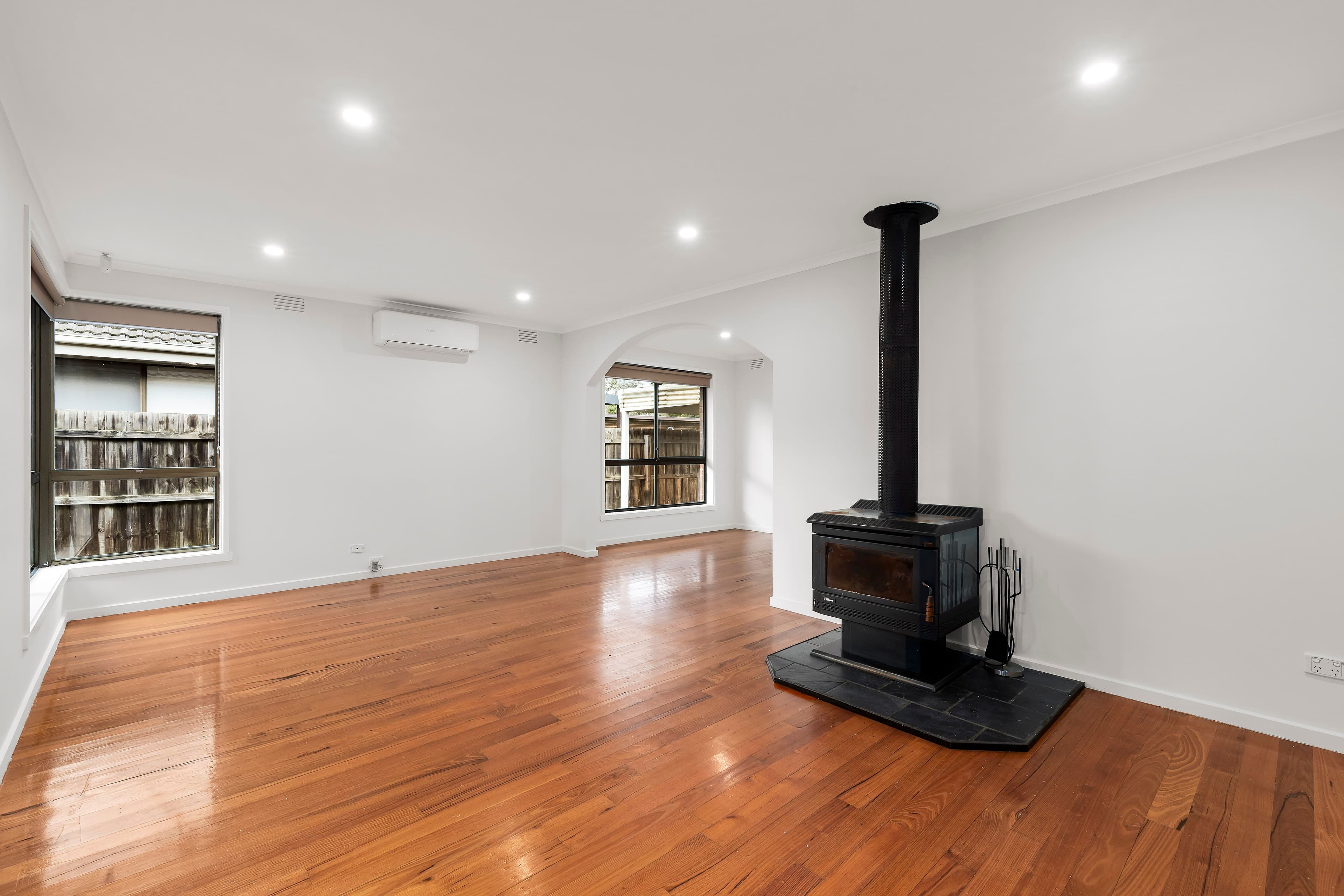 13 Hendersons Road, Epping VIC 3076, Epping - Thumbnail 3