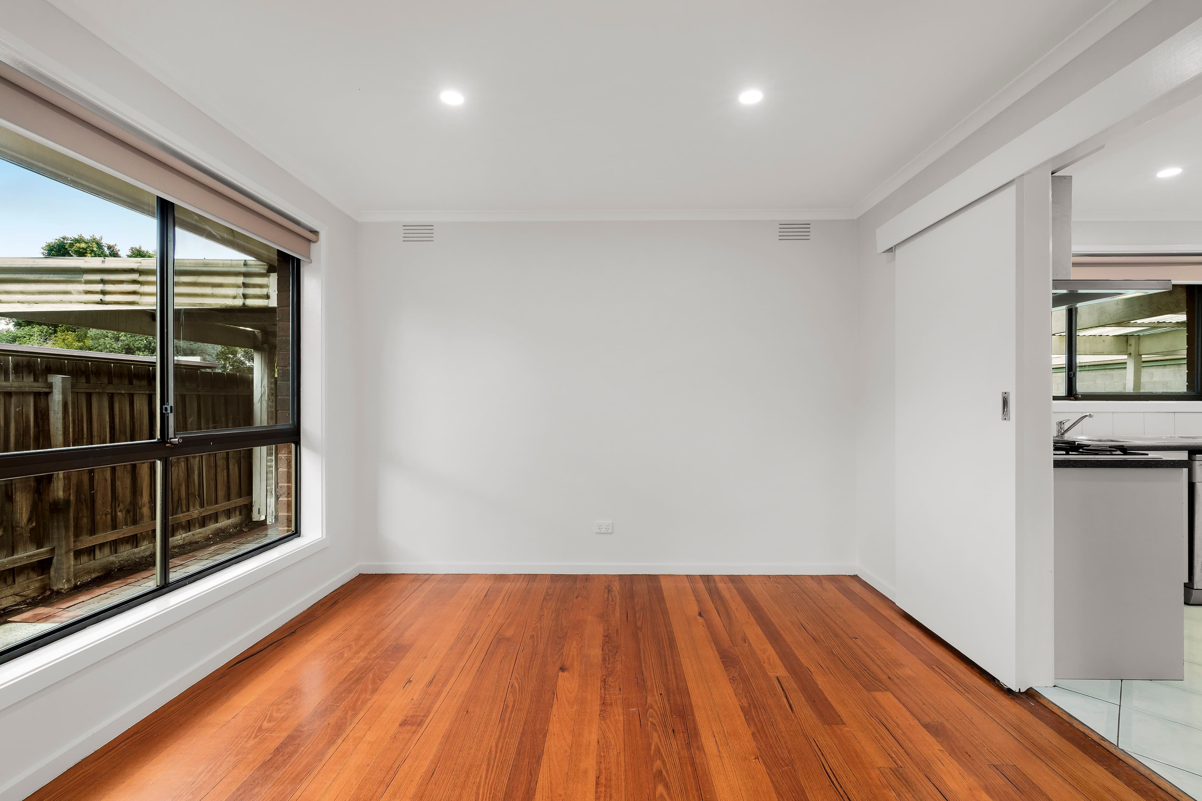 13 Hendersons Road, Epping VIC 3076, Epping - Thumbnail 4