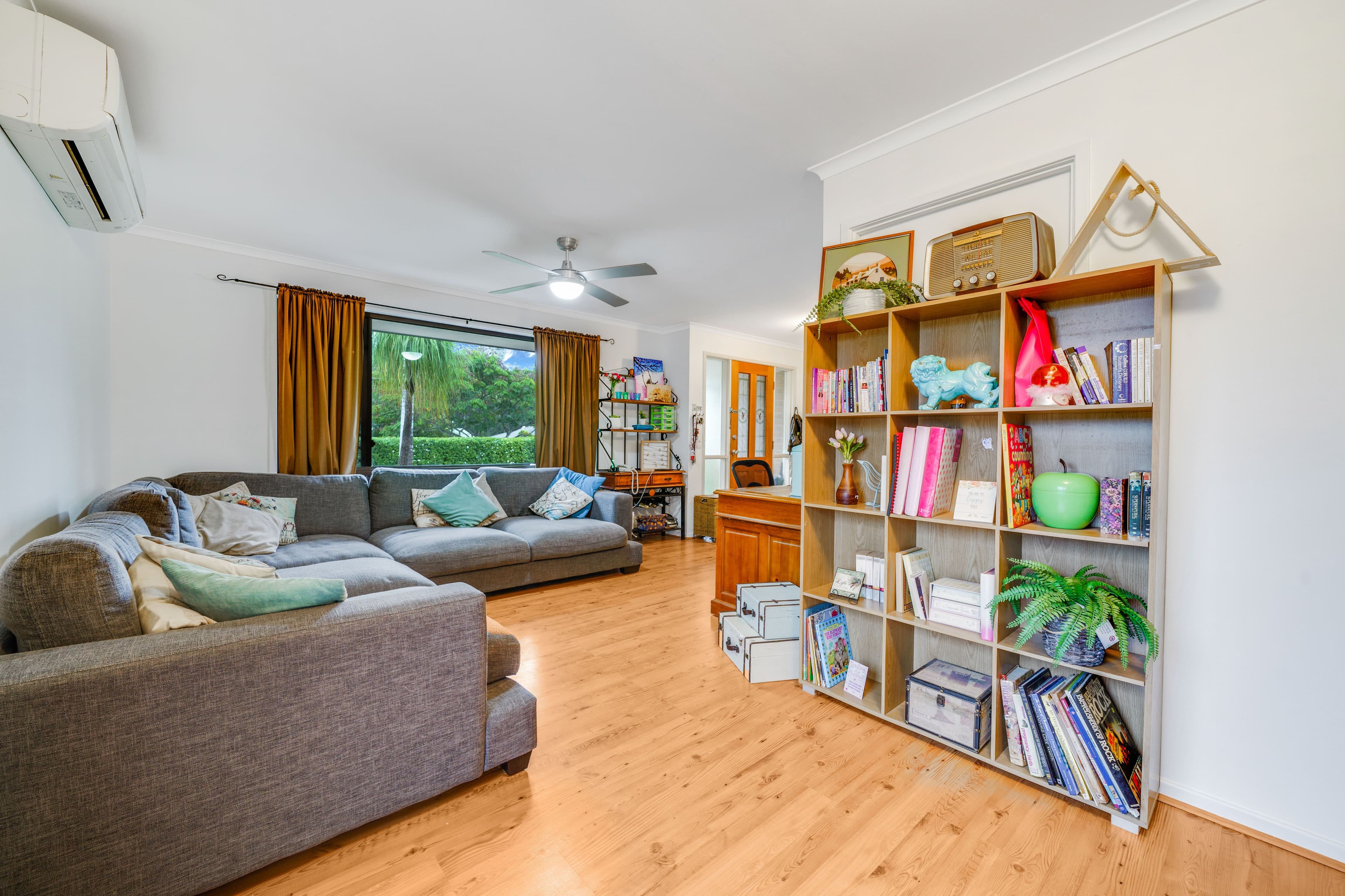 47 Colisa Crescent, Regents Park QLD 4118, Regents Park - Thumbnail 4