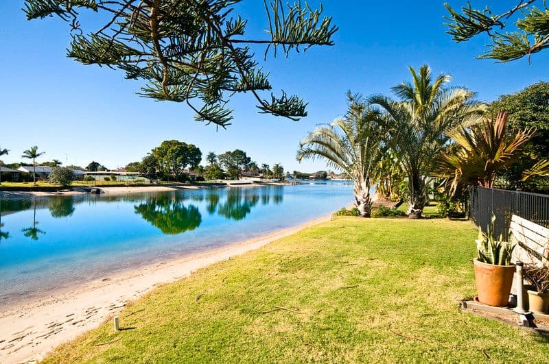 46 Mallawa Drive, PALM BEACH QLD 4221, Palm Beach - Thumbnail 5