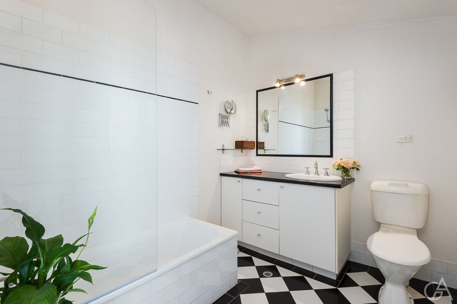 22 Upper Cairns Terrace, Paddington QLD 4064, Paddington - Thumbnail 5