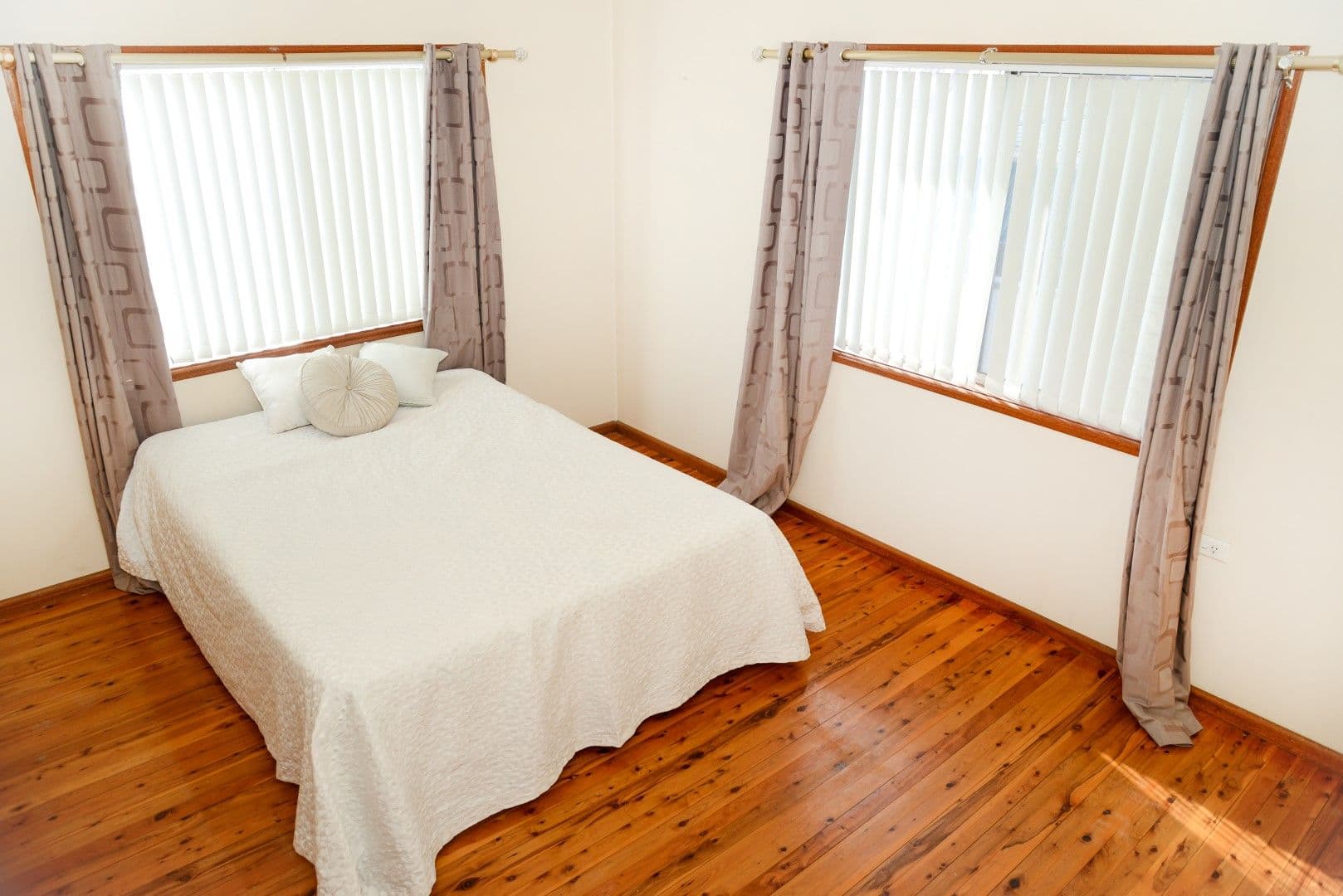 2a Talbot Street, Parkes NSW 2870, Parkes - Thumbnail 2