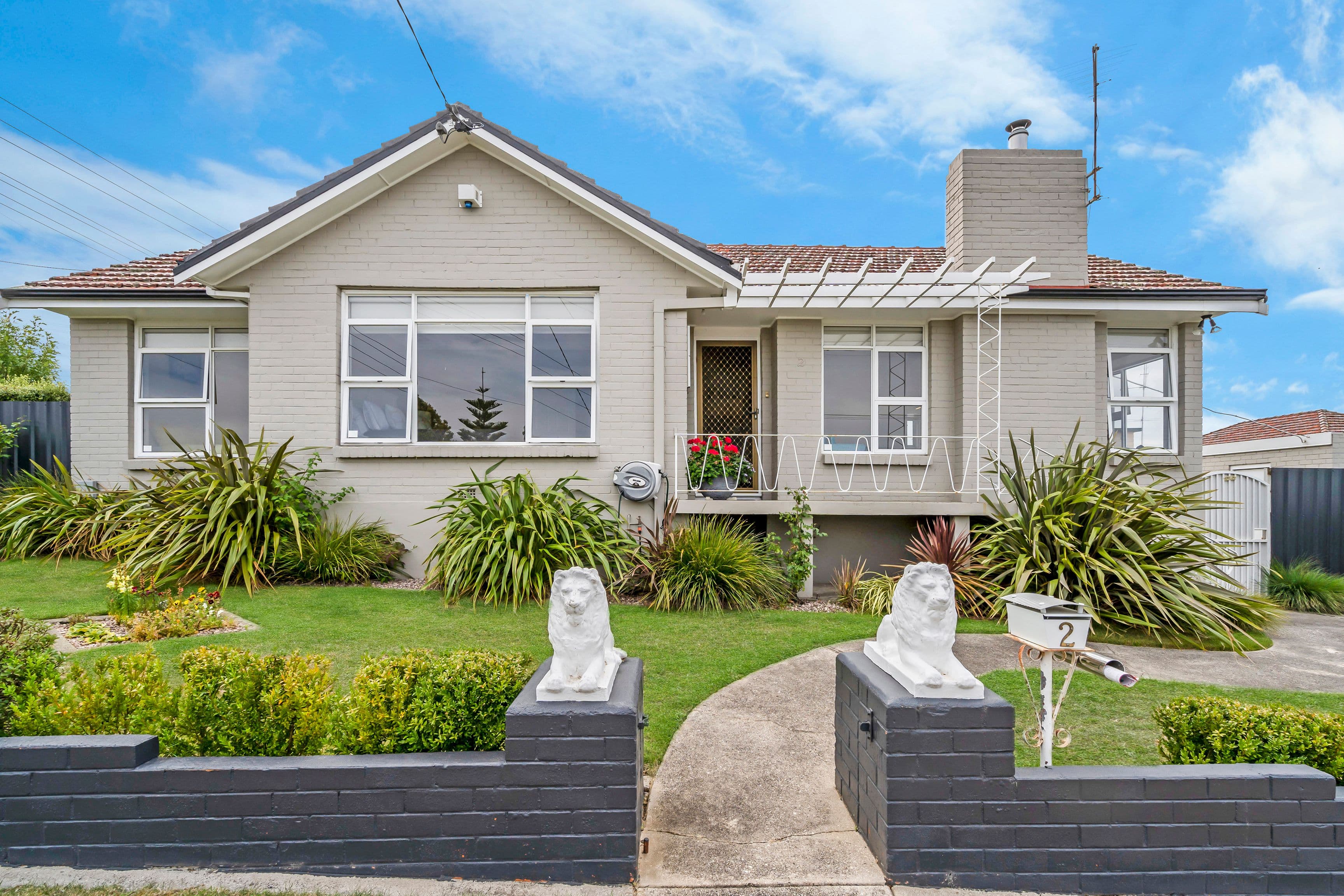 2 Paringa Avenue, Newnham TAS 7248, Newnham - Thumbnail 3