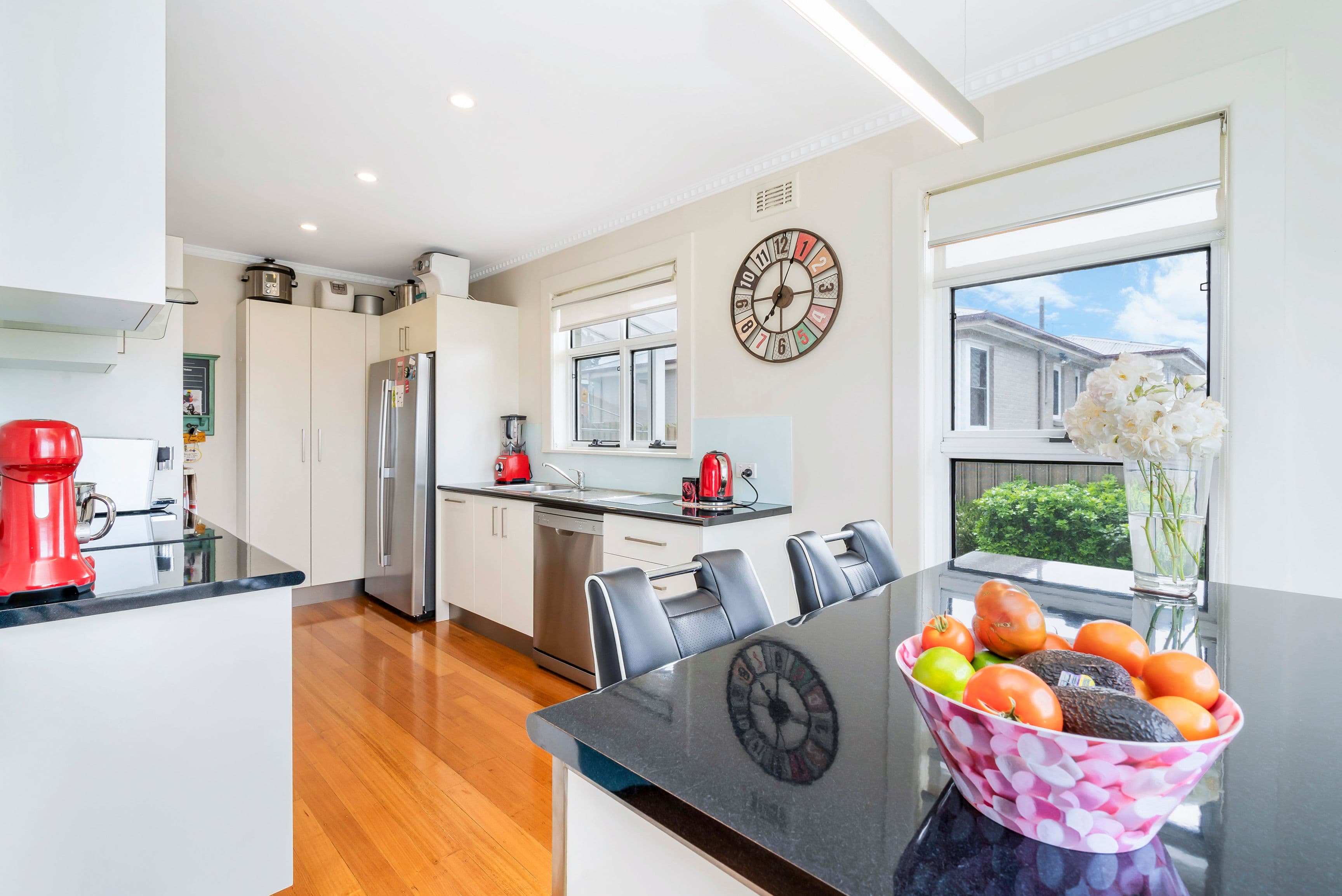 2 Paringa Avenue, Newnham TAS 7248, Newnham - Thumbnail 4