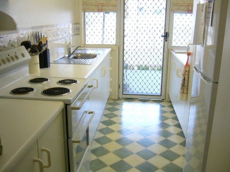 7 Kingfisher Parade, NORMAN GARDENS QLD 4701, Norman Gardens - Thumbnail 3