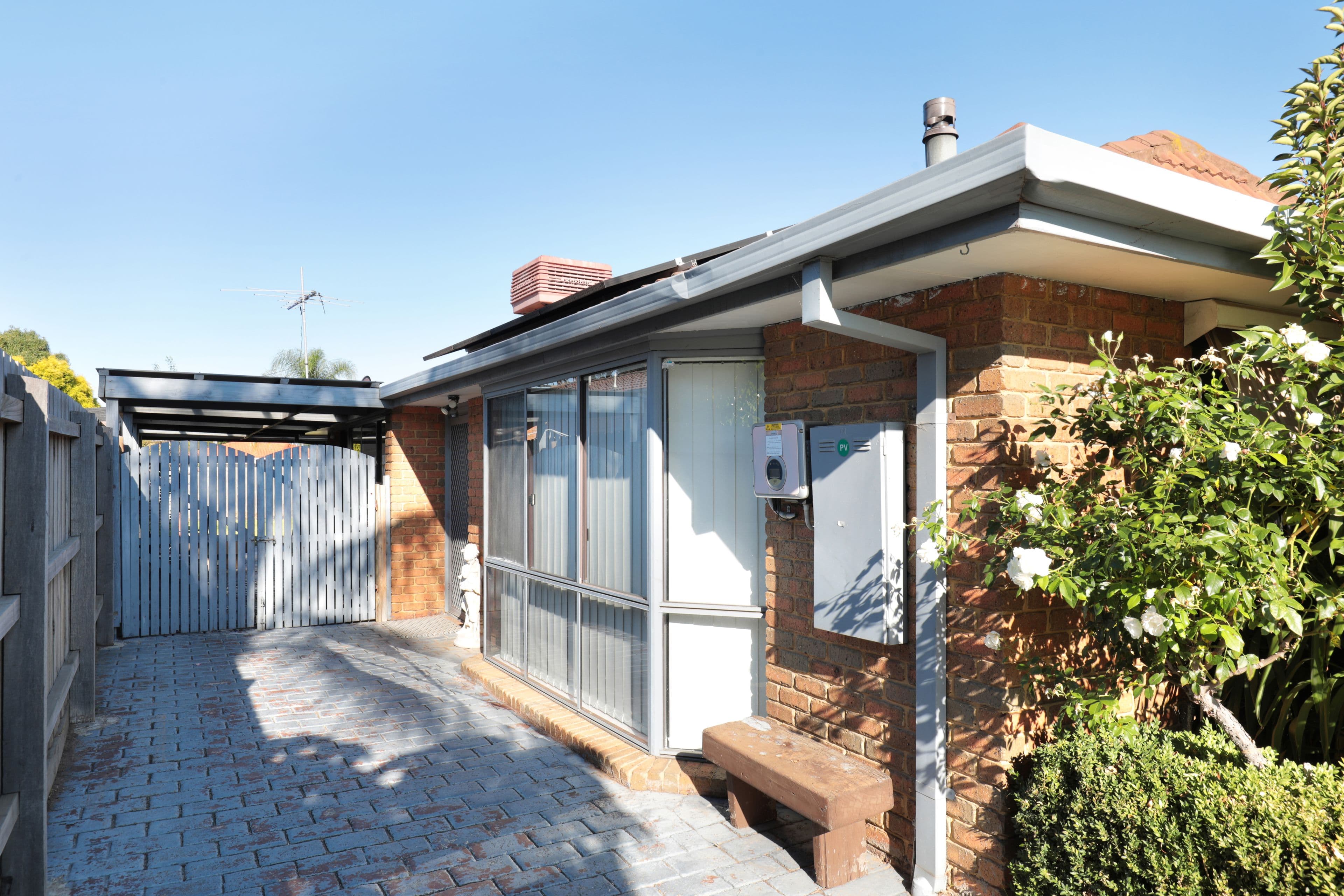 31 Bruce Street, Altona Meadows VIC 3028, Altona Meadows - Thumbnail 2