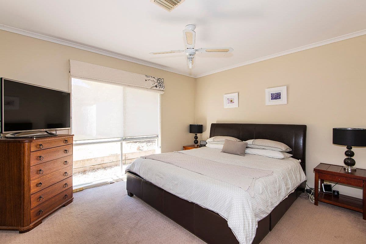6 Marsden Court, MILL PARK VIC 3082, Mill Park - Thumbnail 5