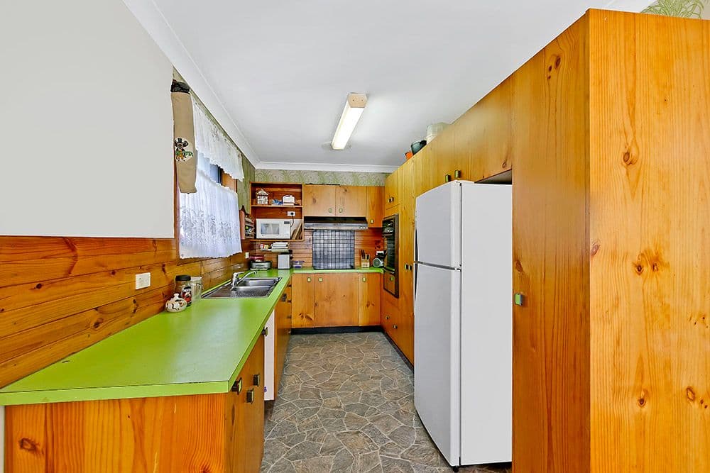 8 Martin Close, CHITTAWAY BAY NSW 2261, Chittaway Bay - Thumbnail 4