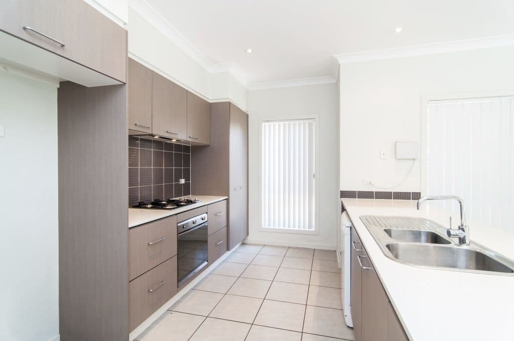 6 Somerset Drive, Carseldine QLD 4034, Carseldine - Thumbnail 2