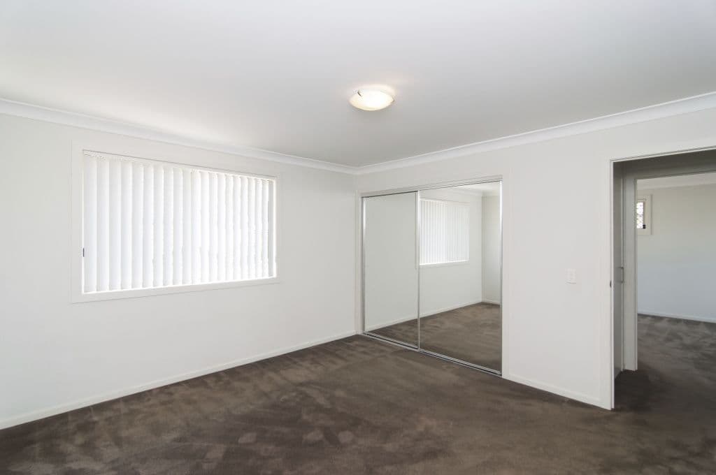 6 Somerset Drive, Carseldine QLD 4034, Carseldine - Thumbnail 4