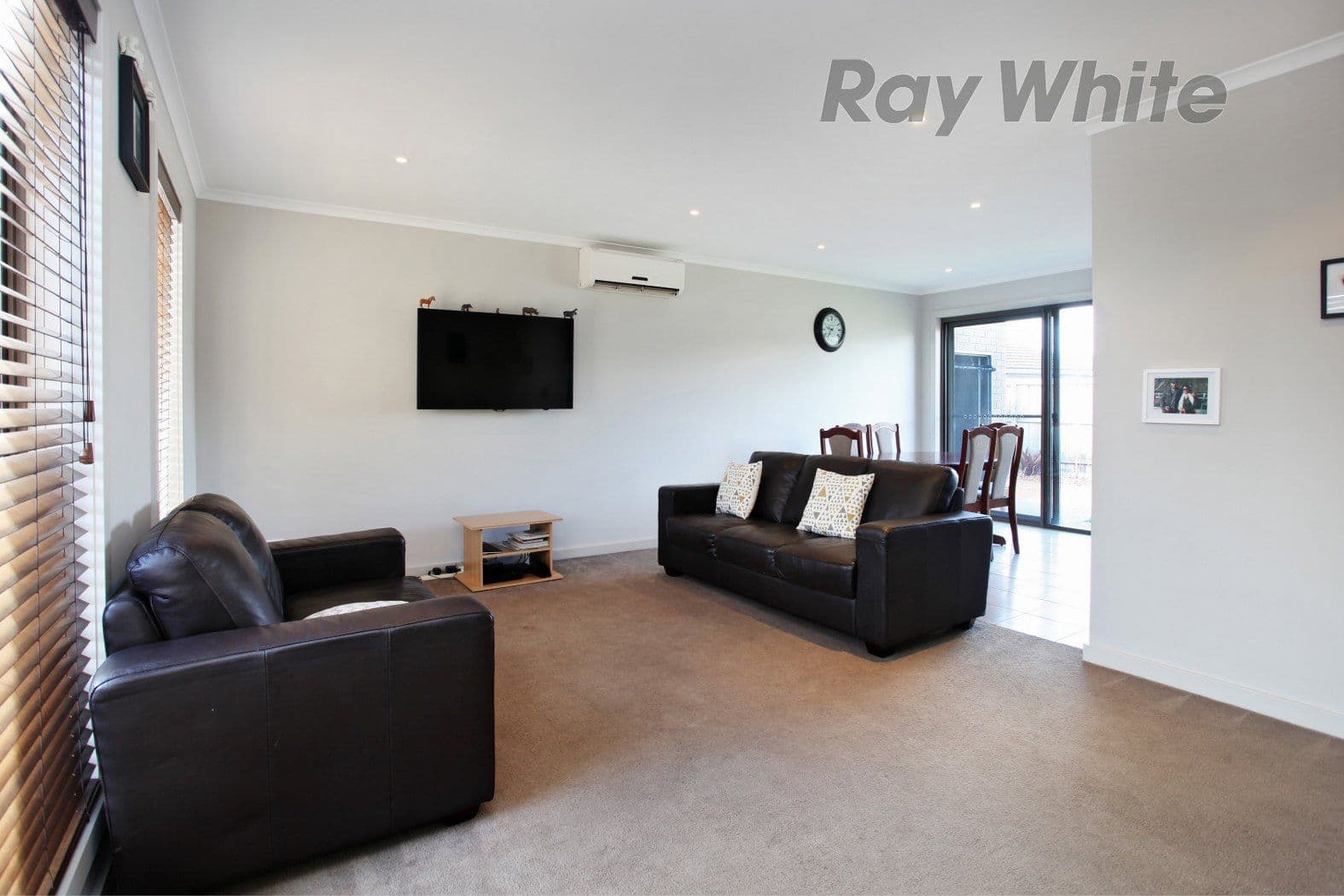 3 Campaspe Way, POINT COOK VIC 3030, Point Cook - Thumbnail 4